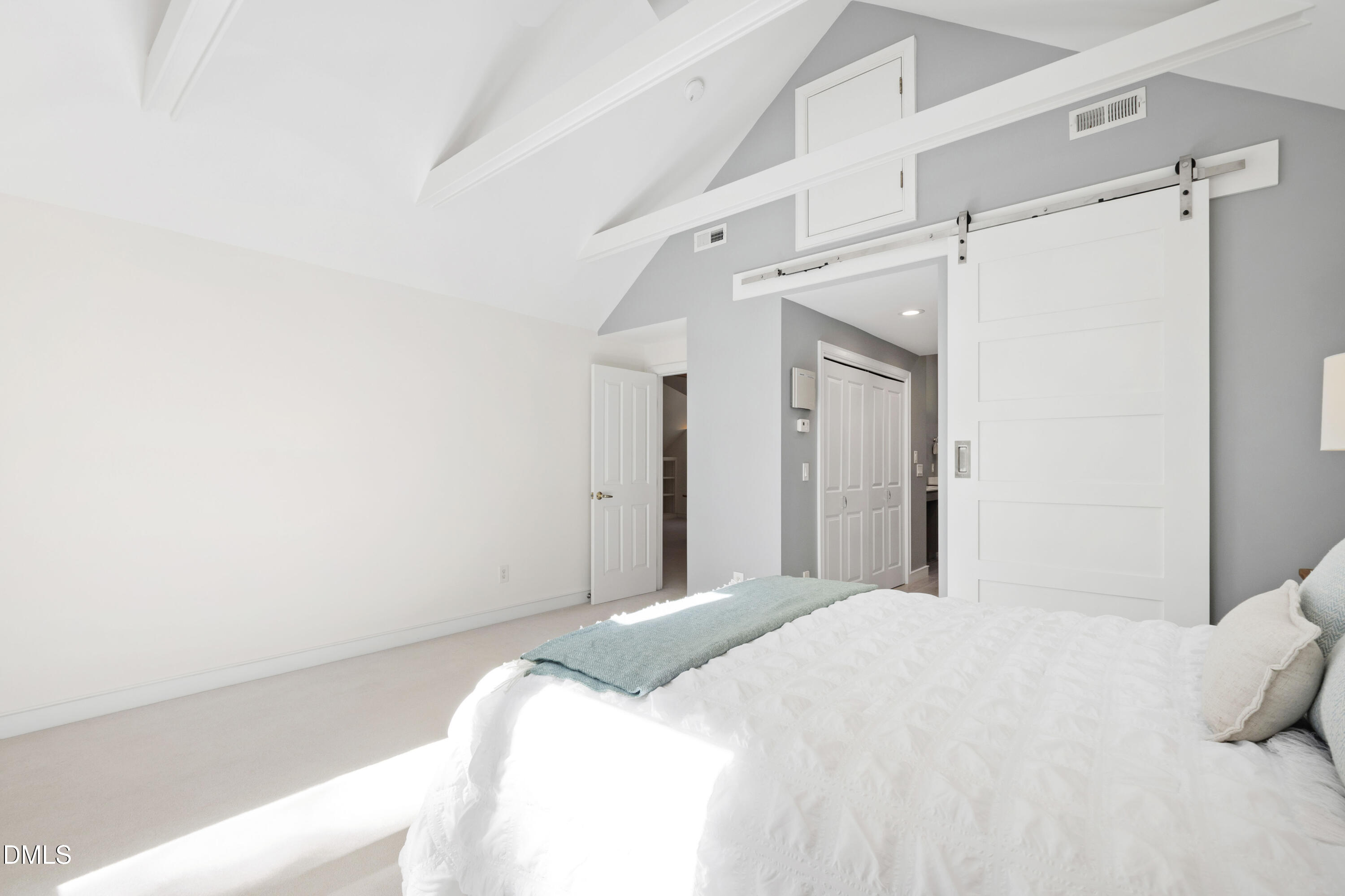 5300 Deep Valley, Raleigh