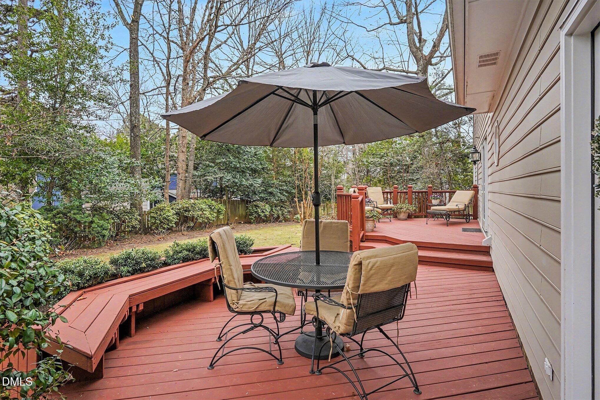 211 Leckford Way