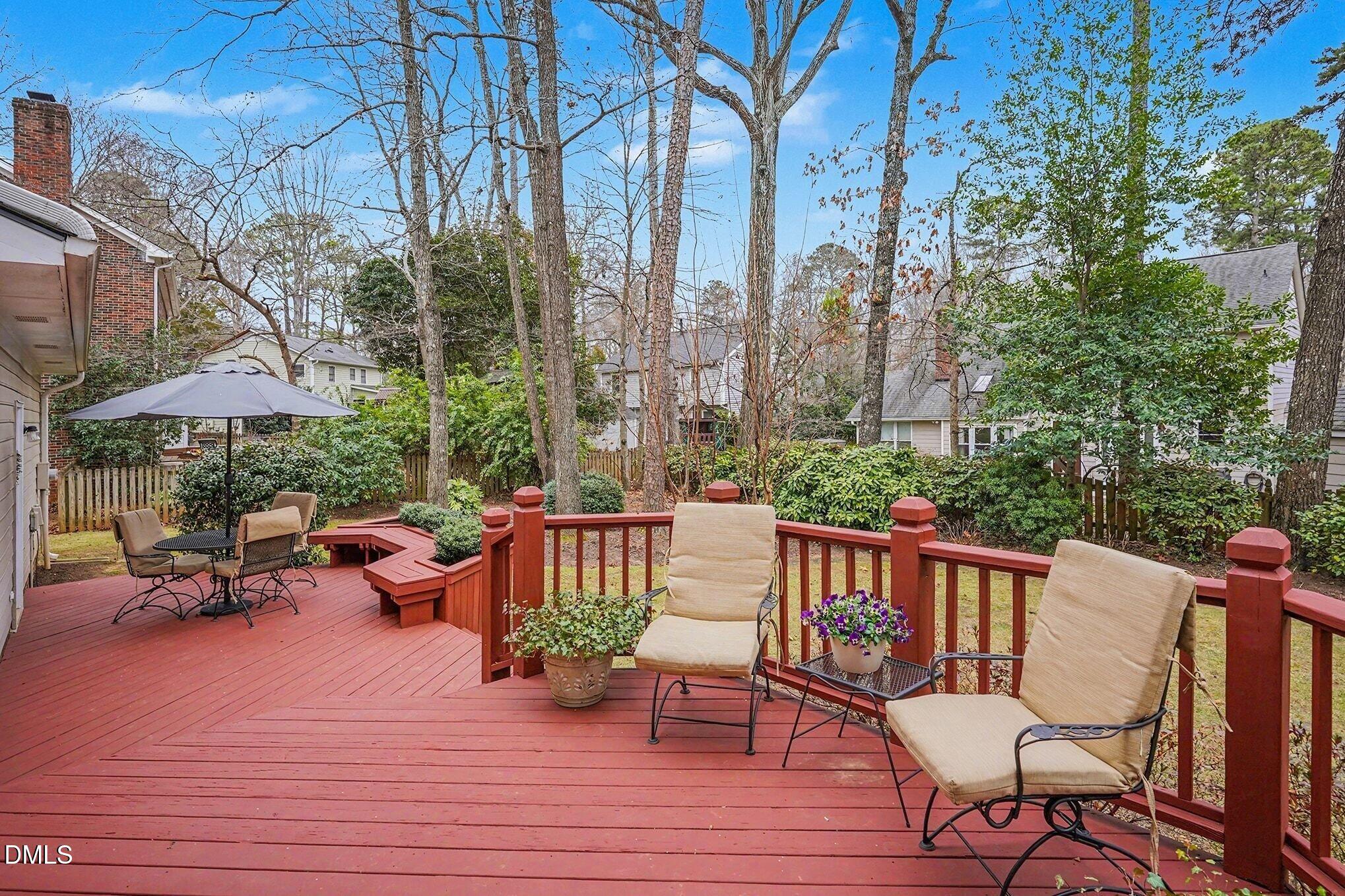 211 Leckford Way