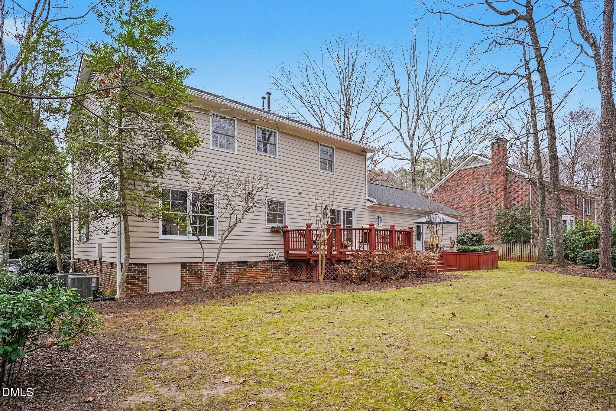 211 Leckford Way