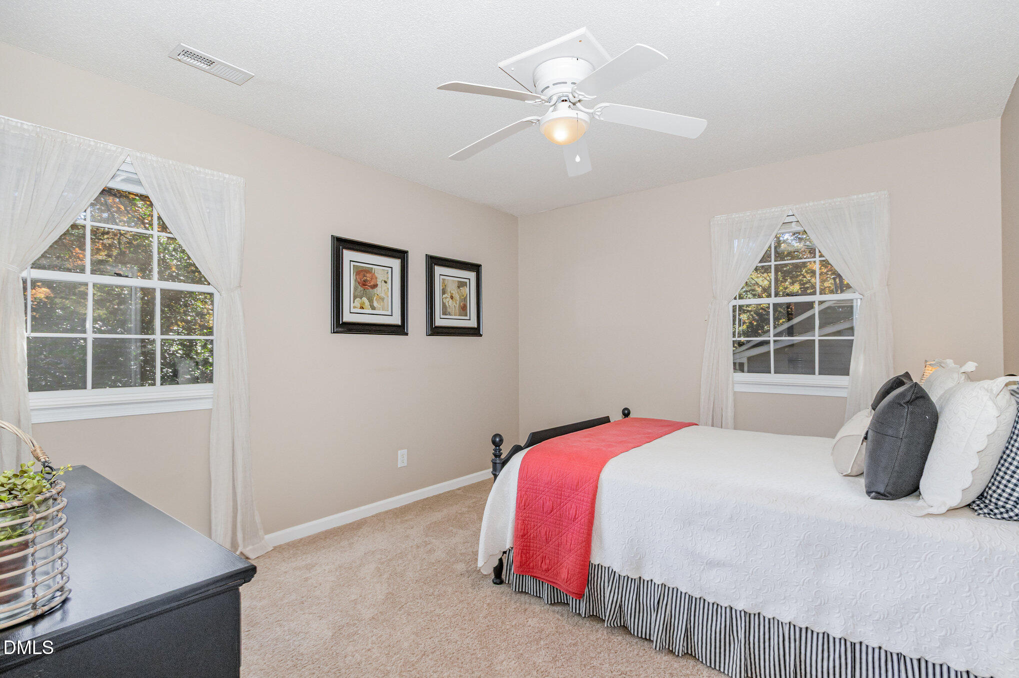 211 Leckford Way