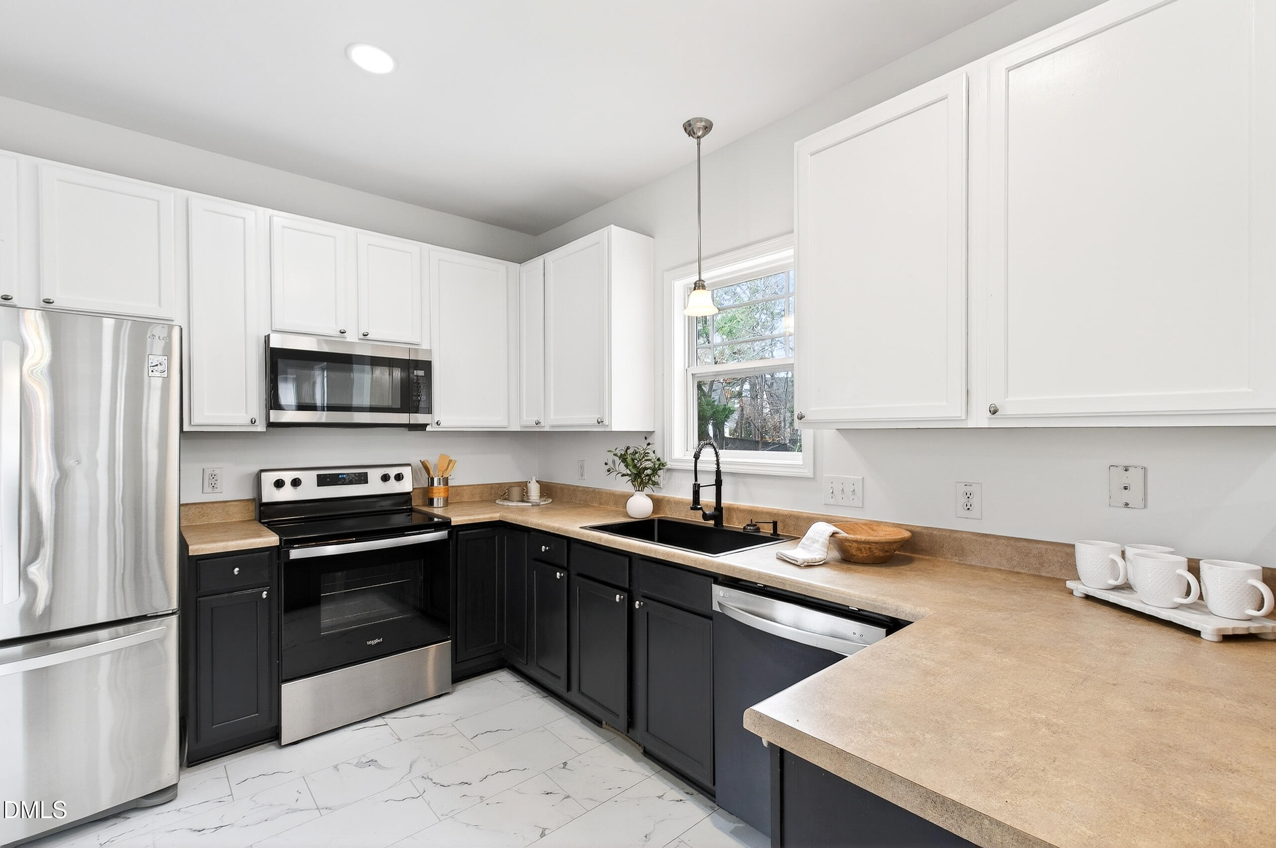 100 Covenant Rock Lane