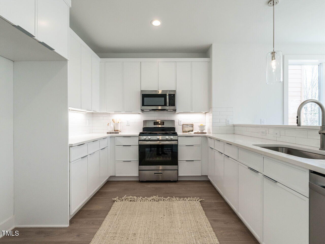 620 Walnut Heights Drive # 103