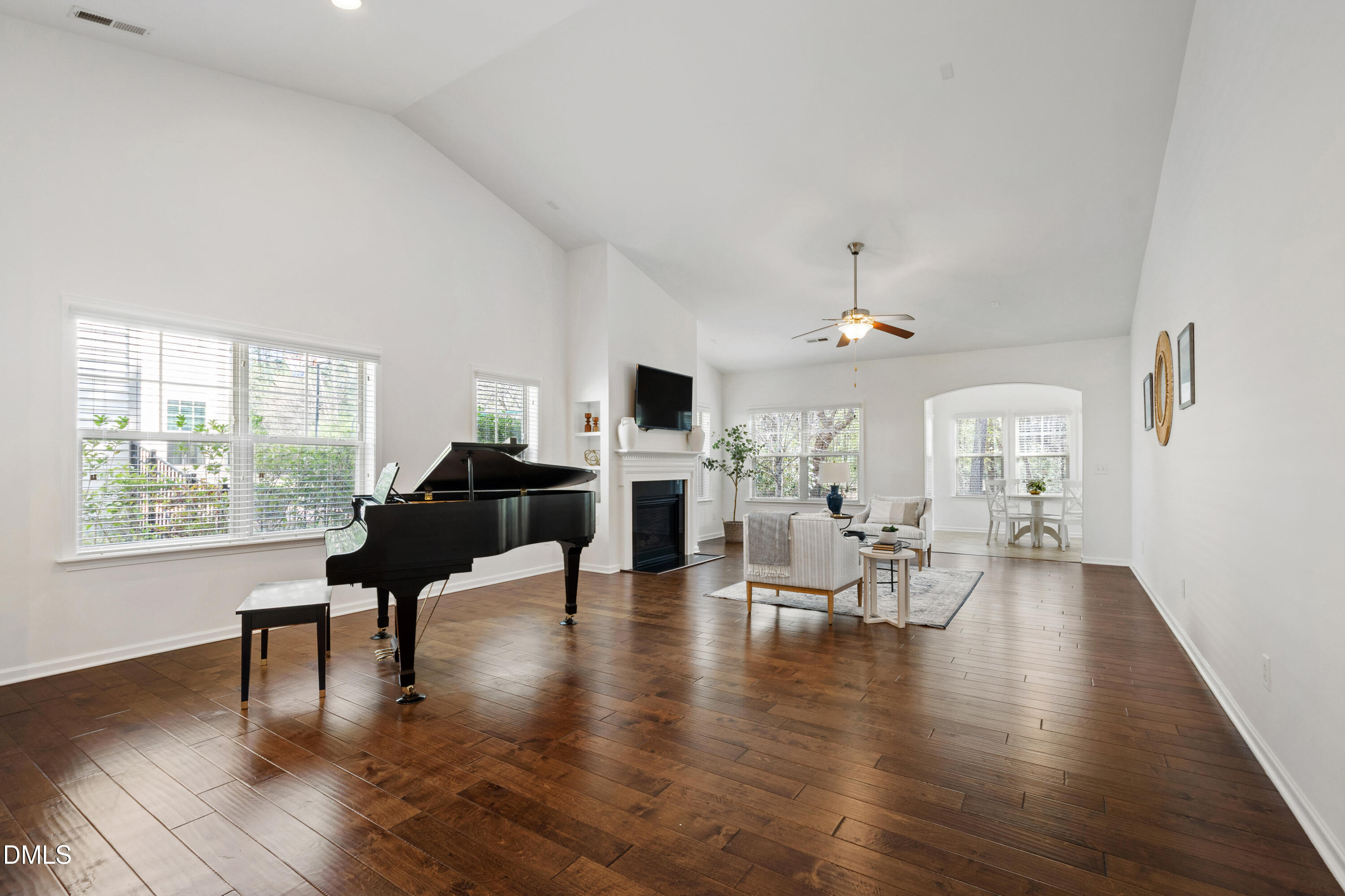 405 Pine Burr Street