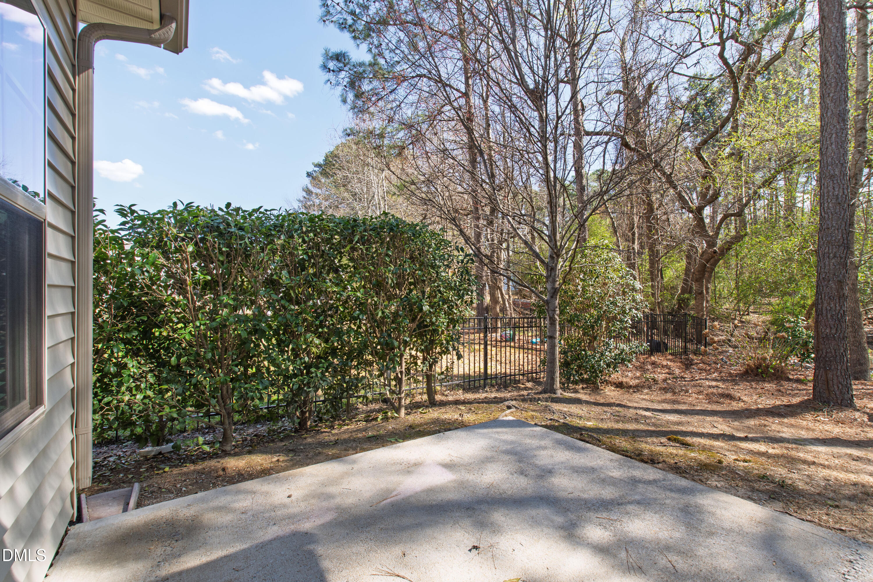 405 Pine Burr Street