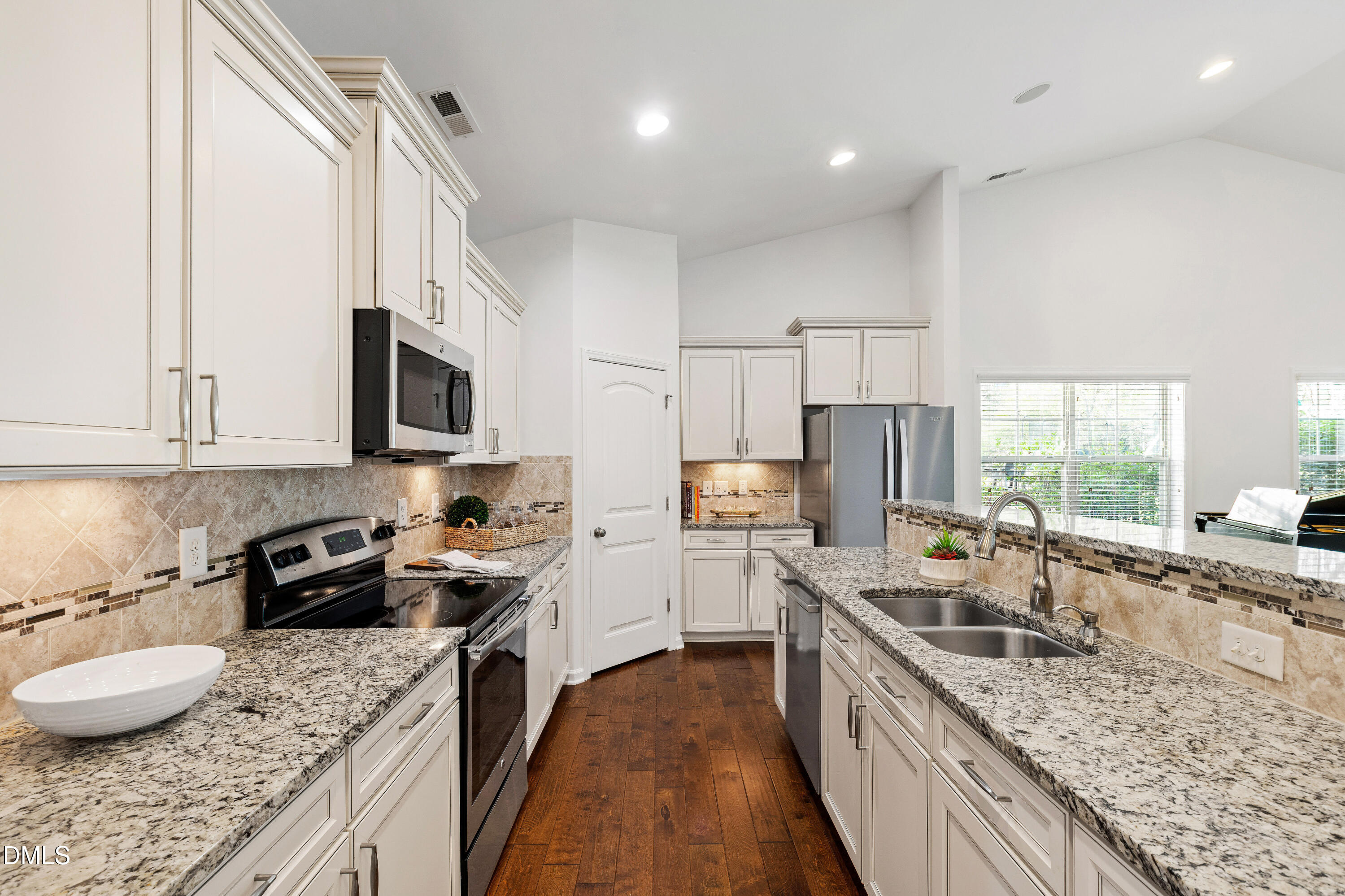 405 Pine Burr Street