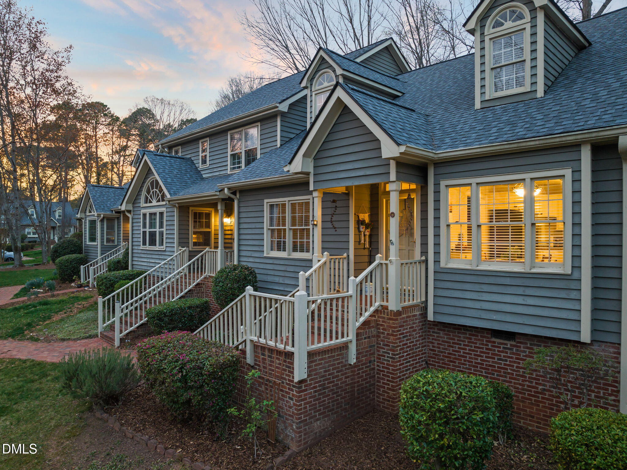 105 Loch Bend Lane