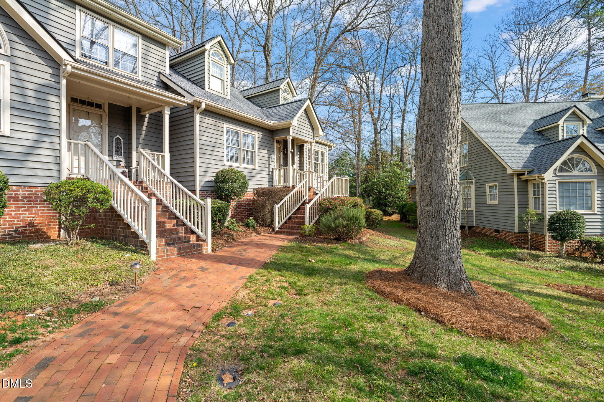 105 Loch Bend Lane