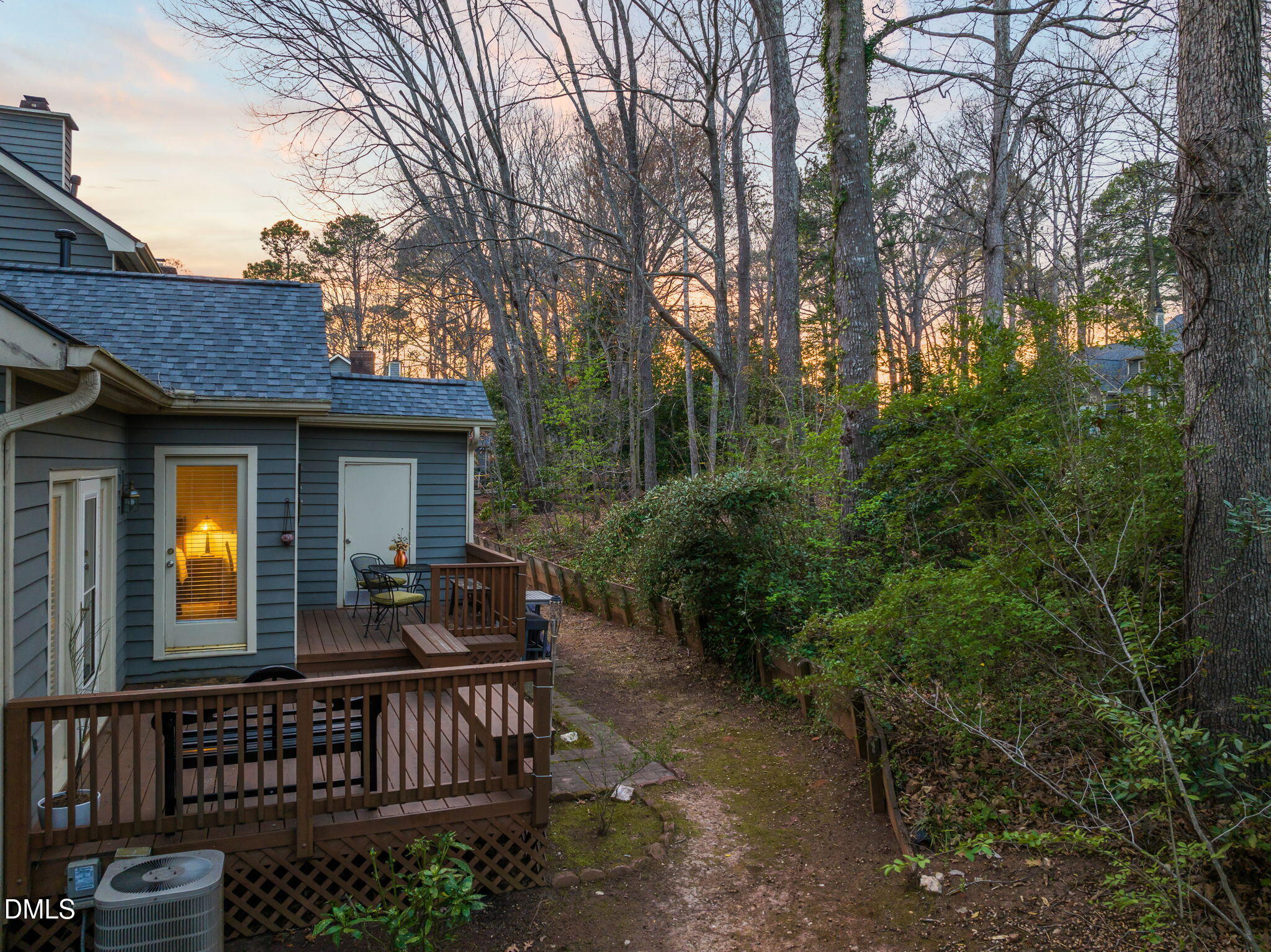 105 Loch Bend Lane