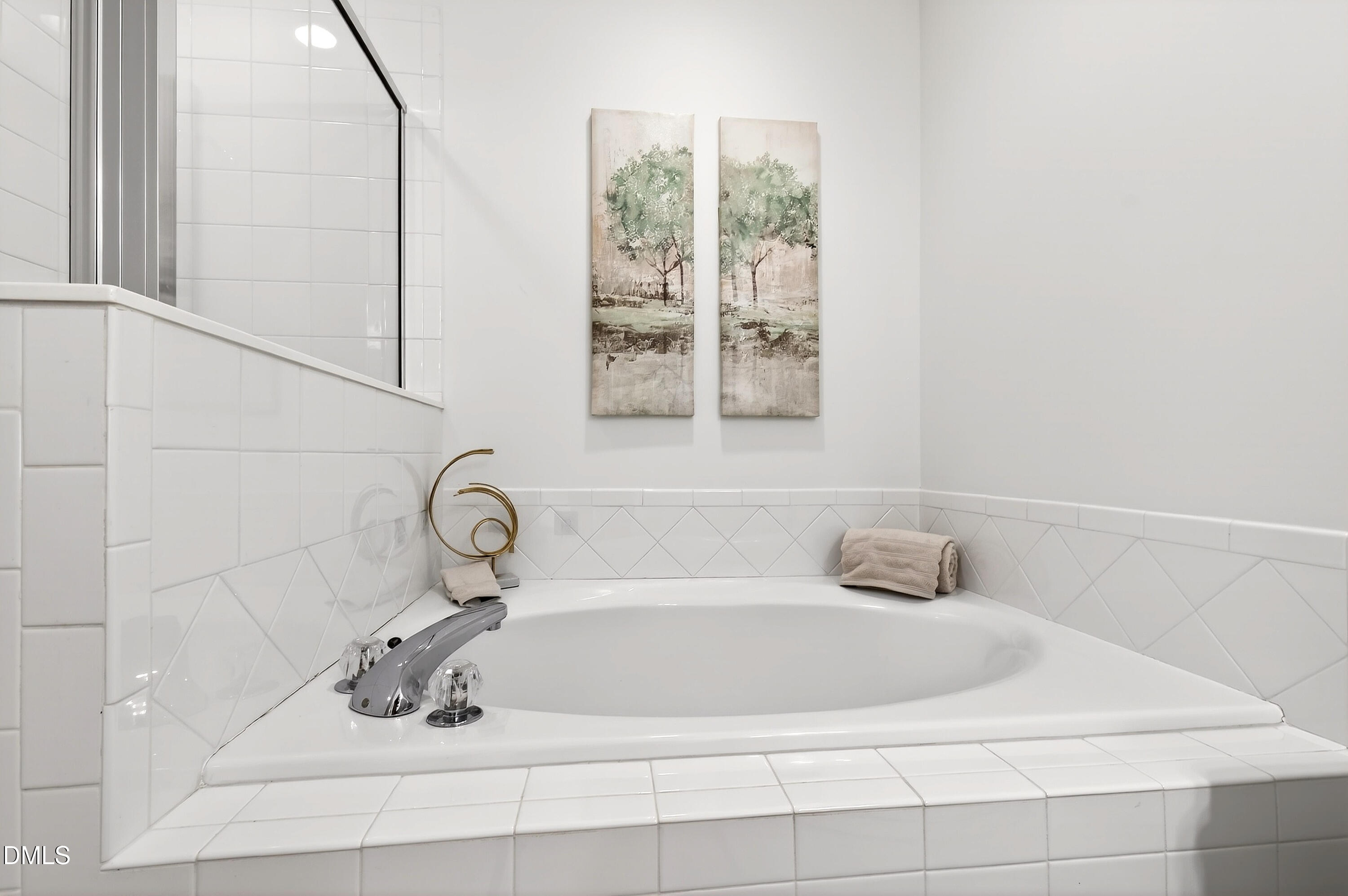 5508 Cottonrose Lane