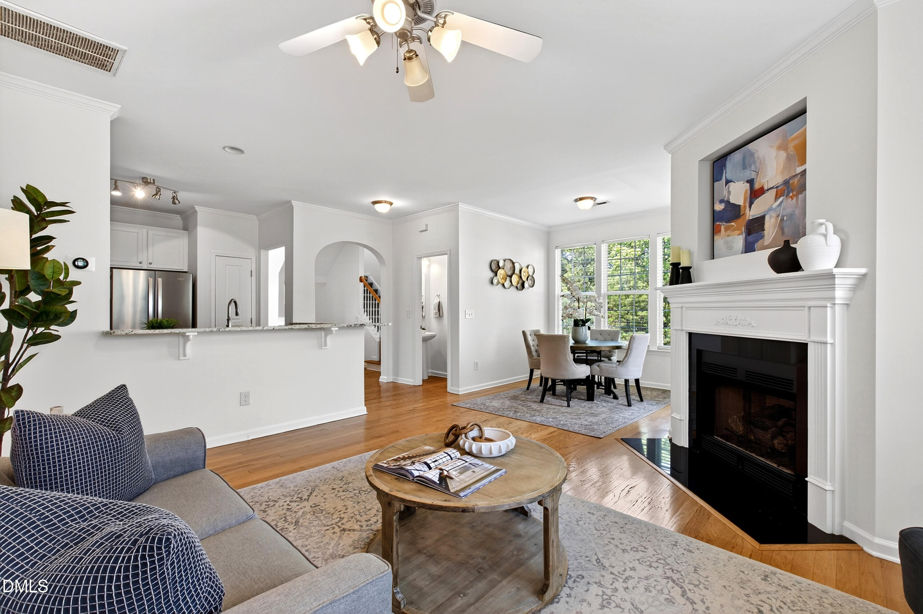 5415 Crescentview Parkway