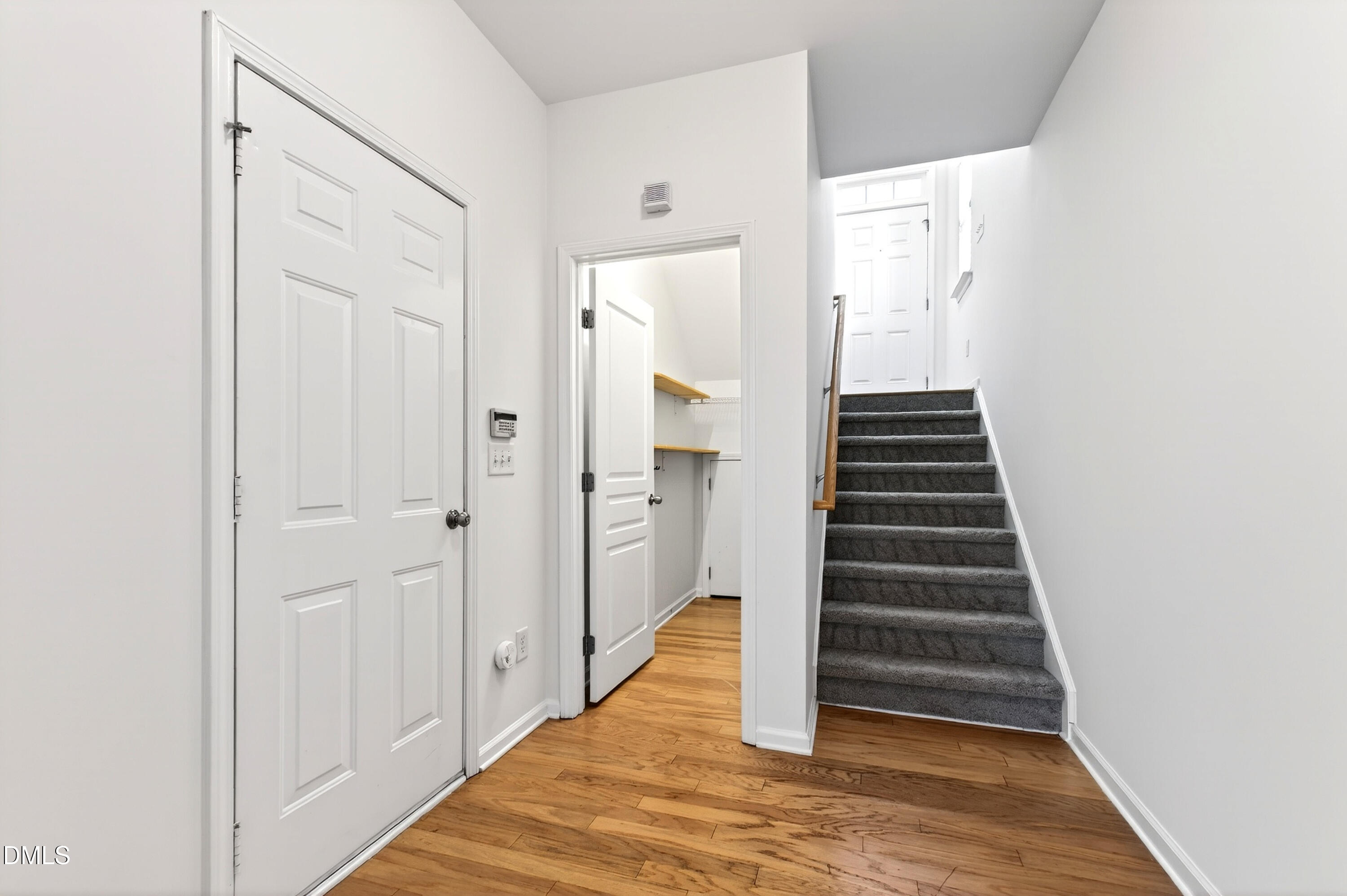 5415 Crescentview Parkway