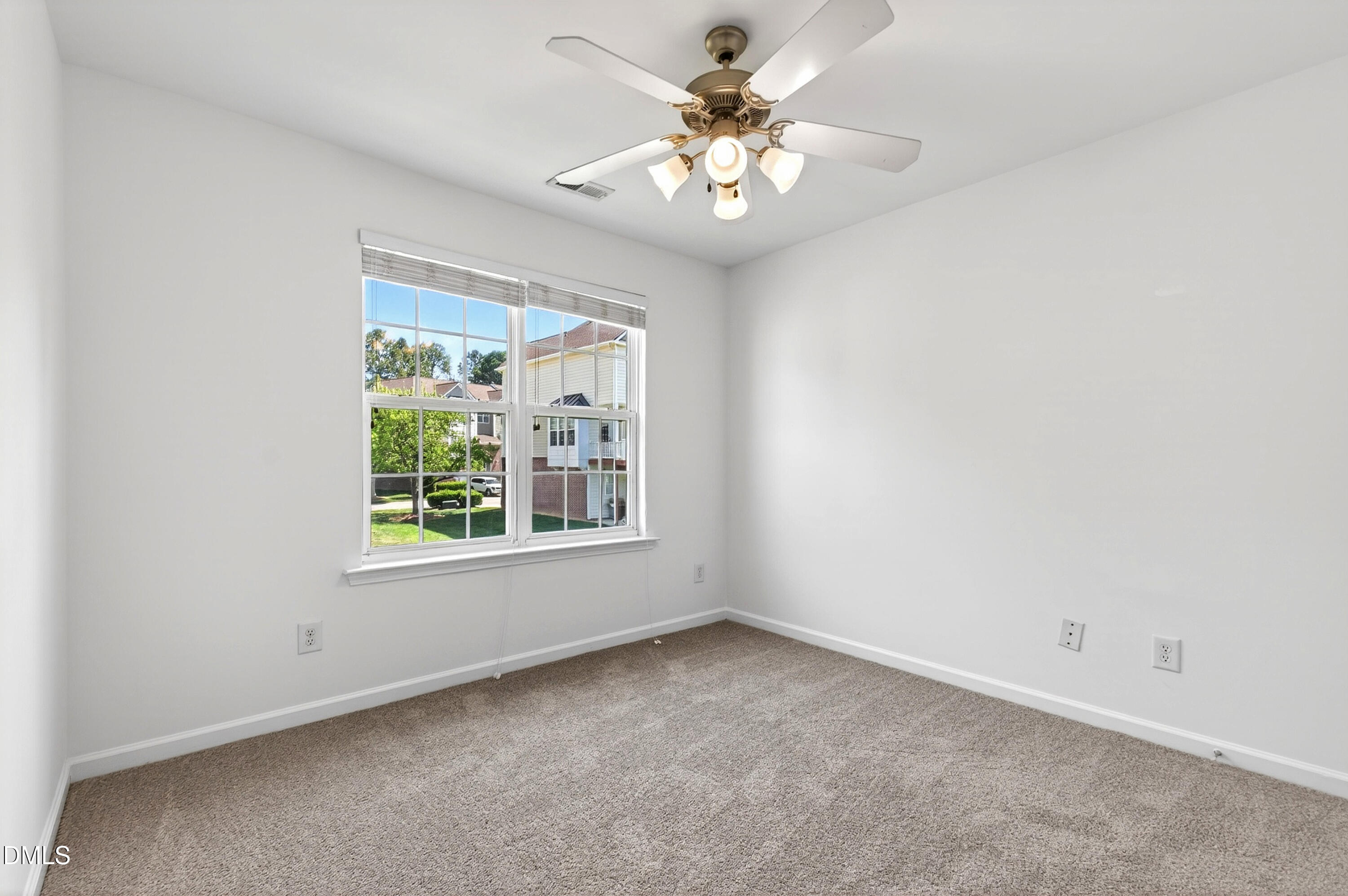 5415 Crescentview Parkway