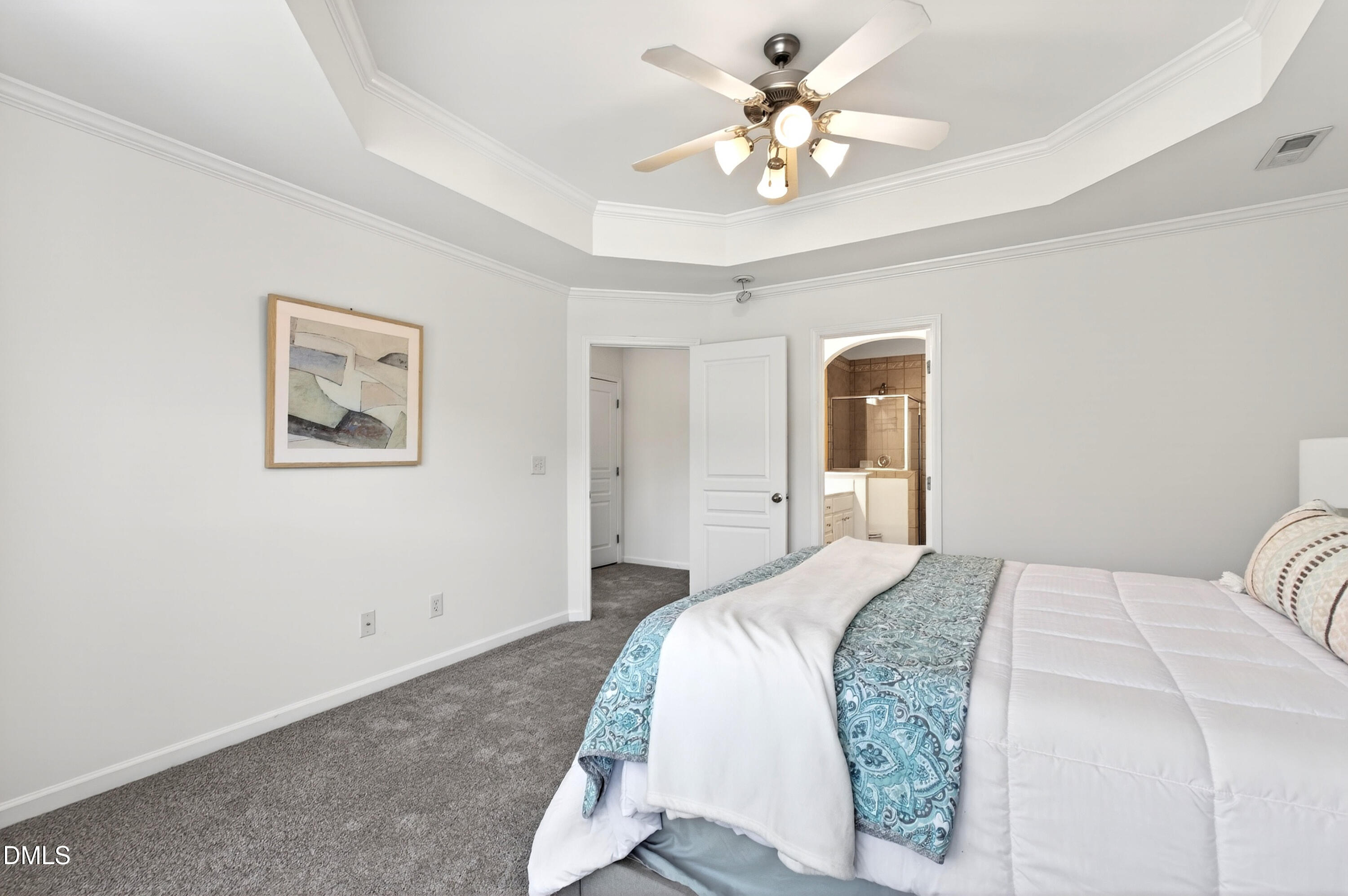 5415 Crescentview Parkway