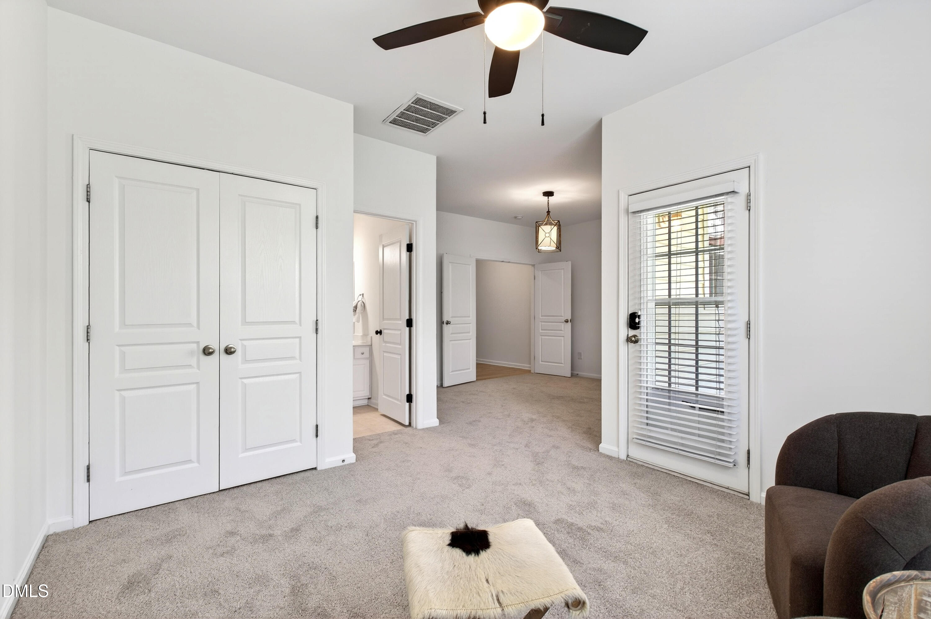 5415 Crescentview Parkway