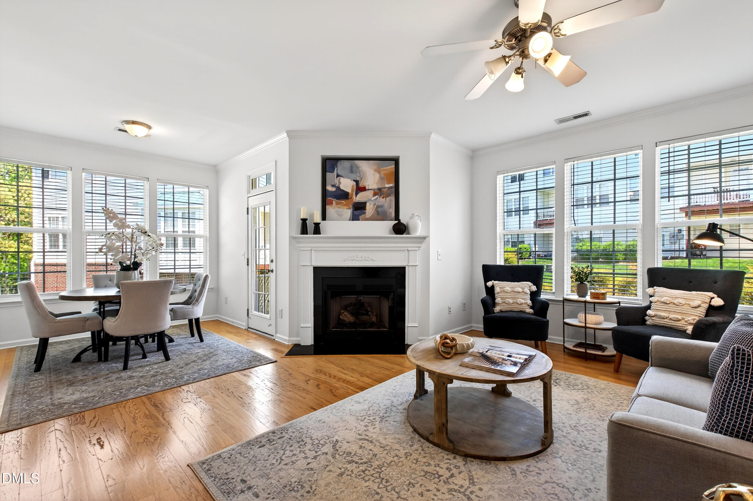 5415 Crescentview Parkway