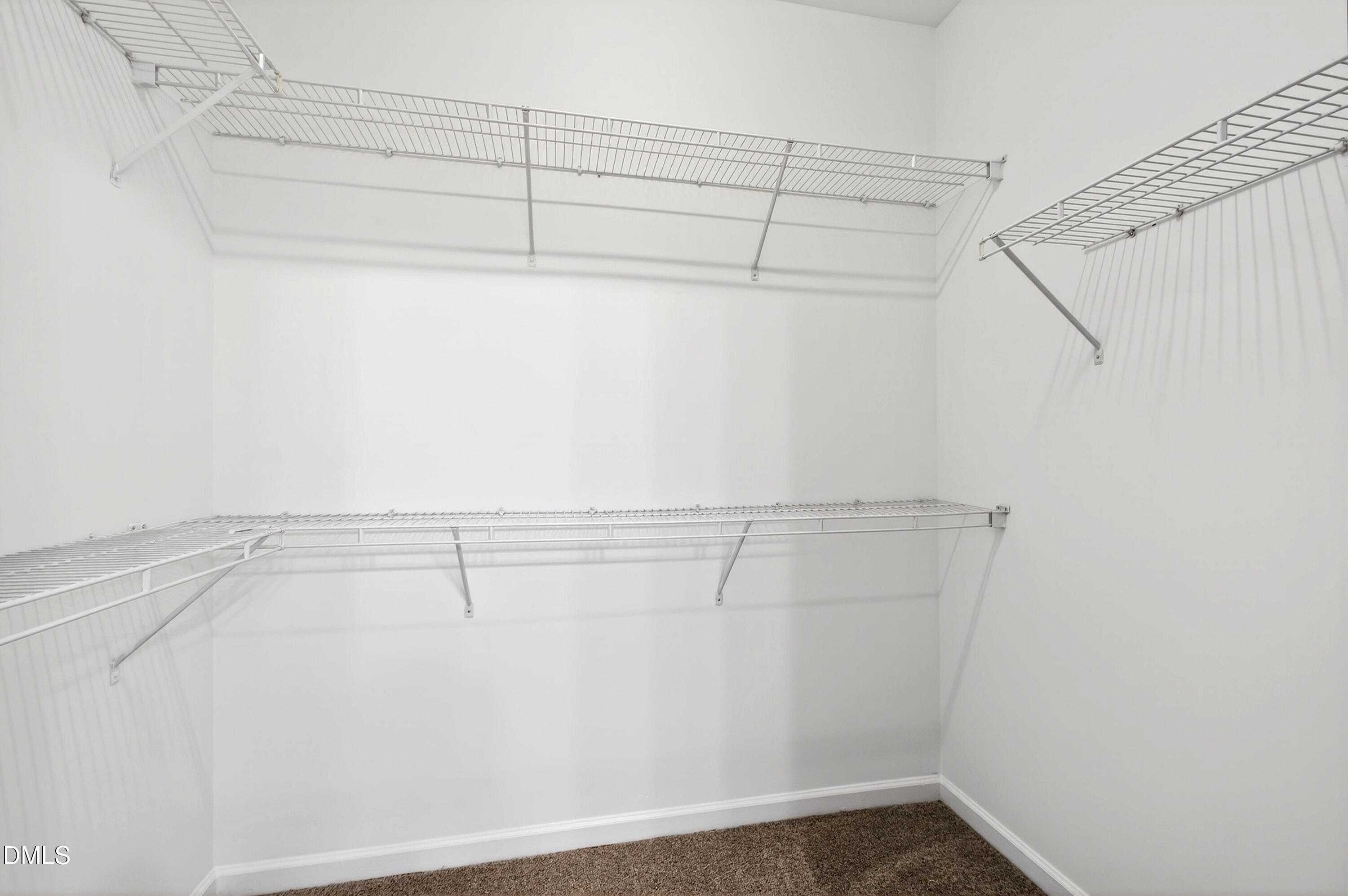 5415 Crescentview Parkway