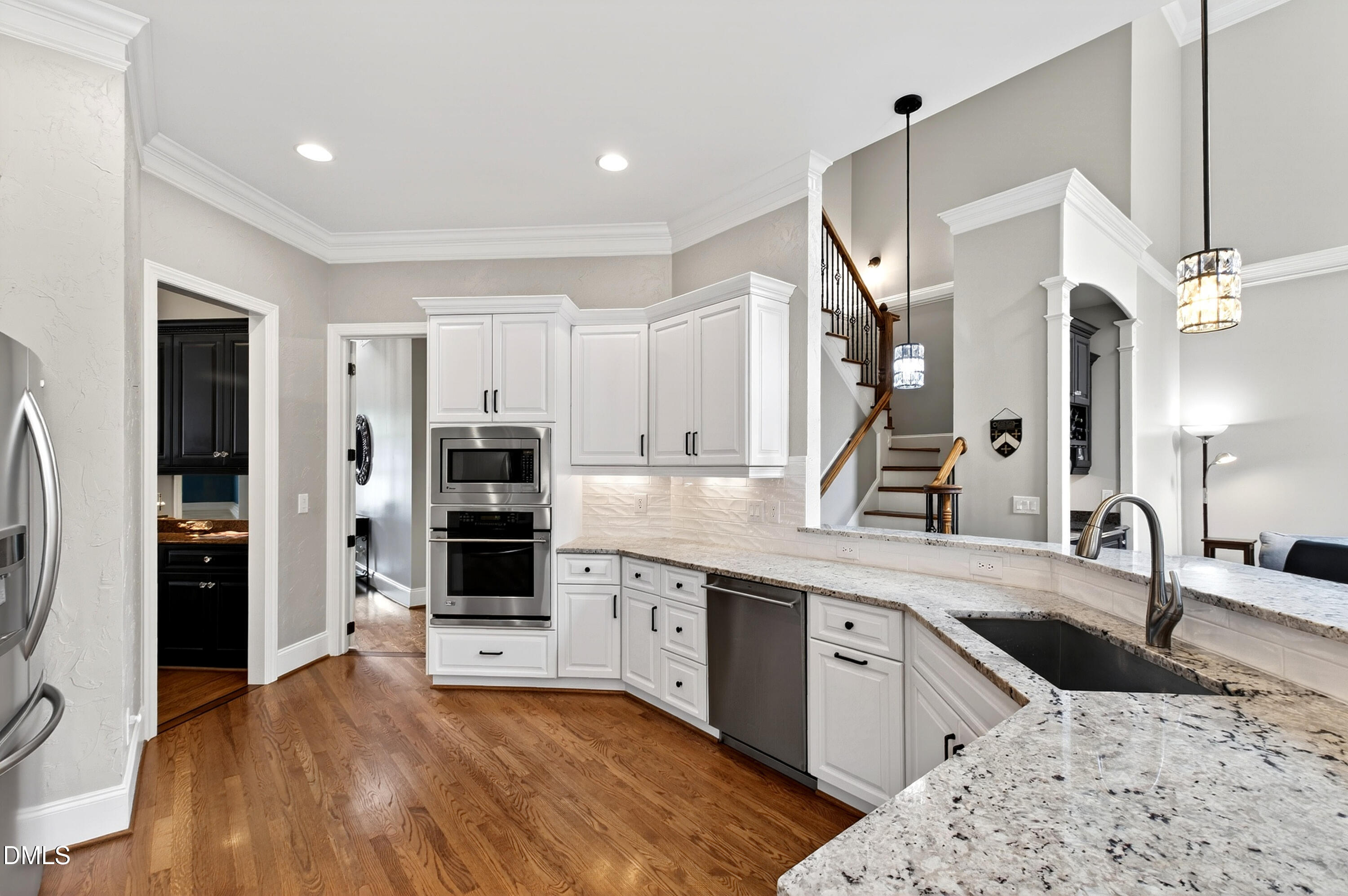 923 Dominion Hill Drive