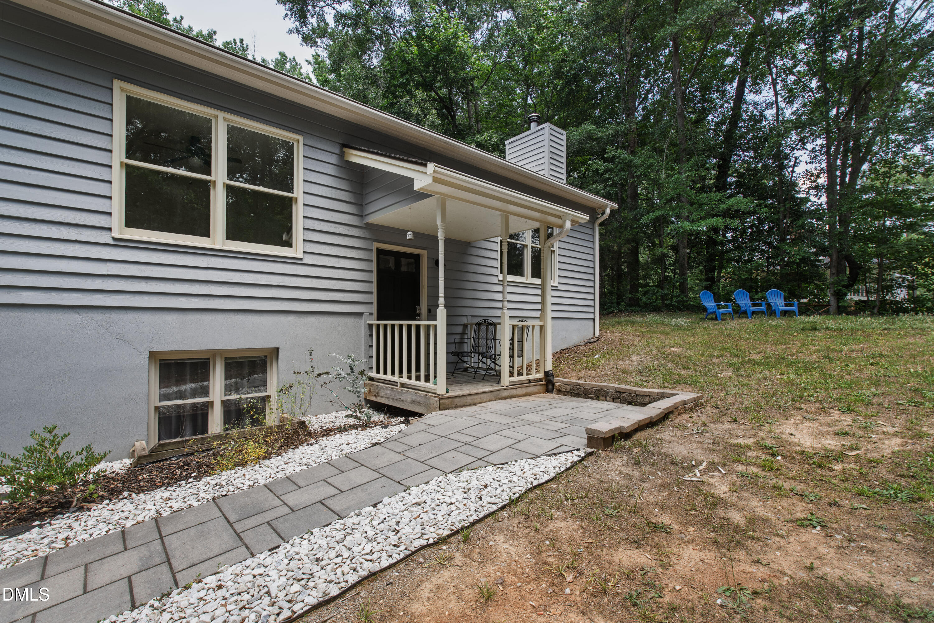 1536 Crickett Road