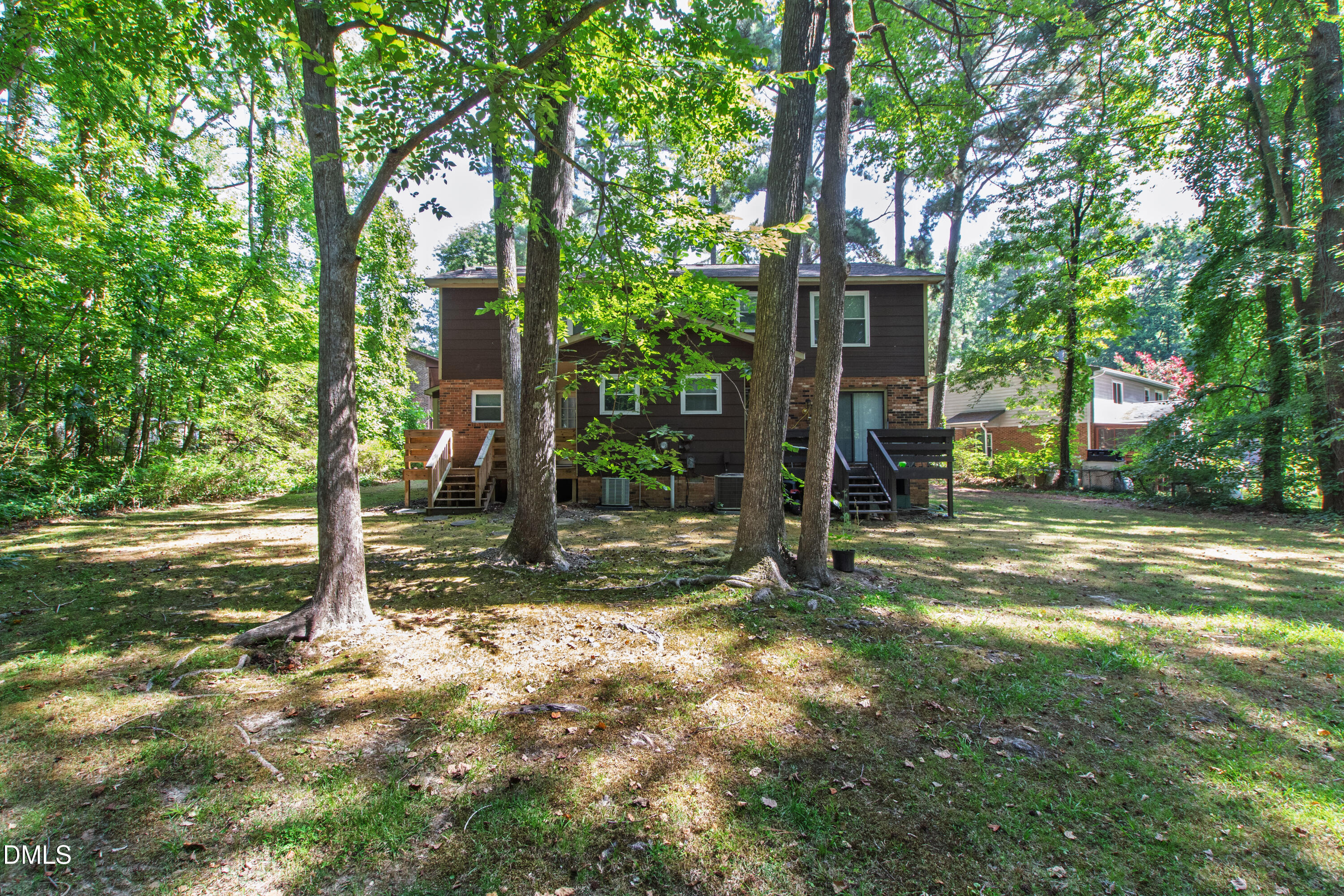 128 Rainbow Court