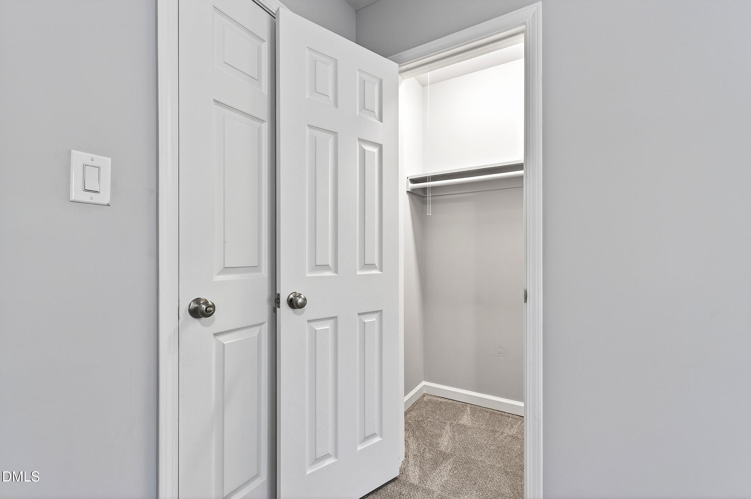 128 Rainbow Court