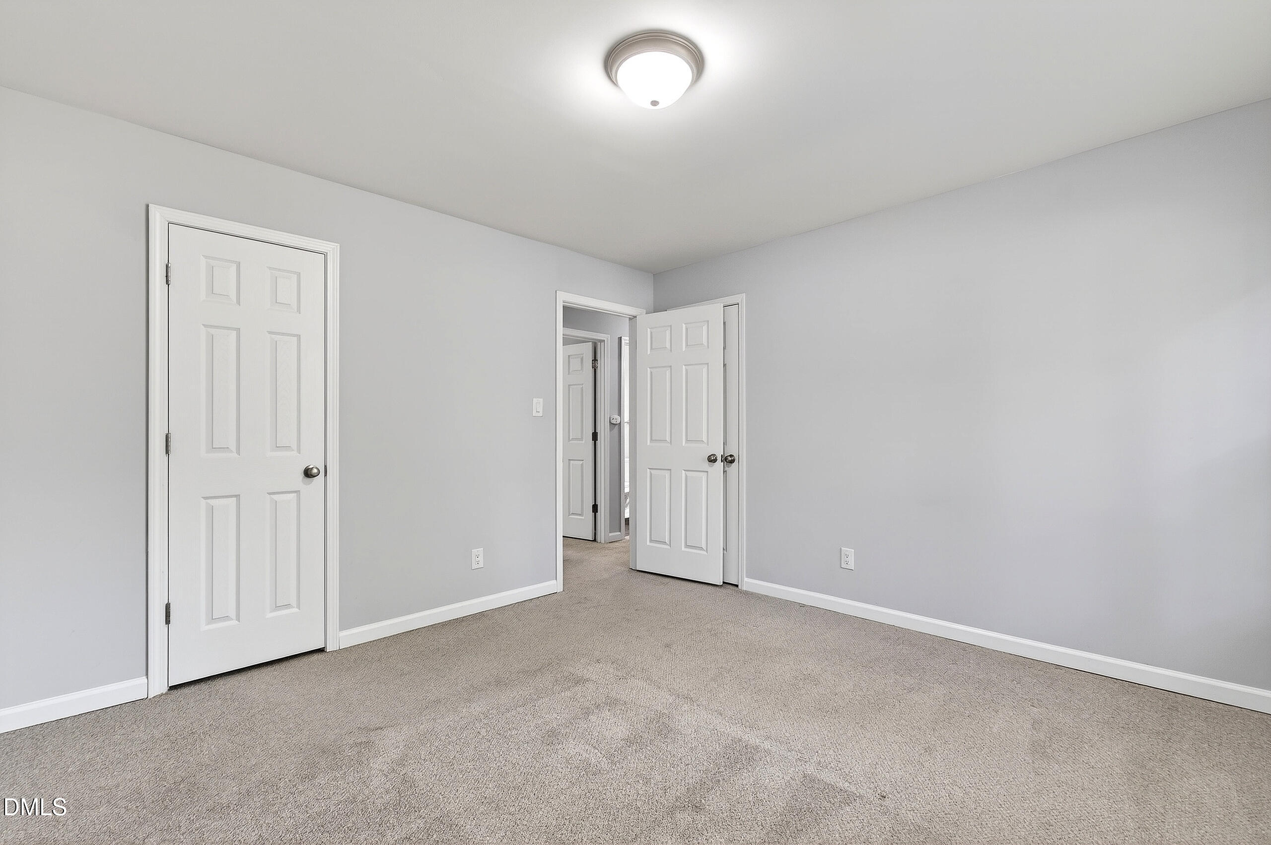 128 Rainbow Court