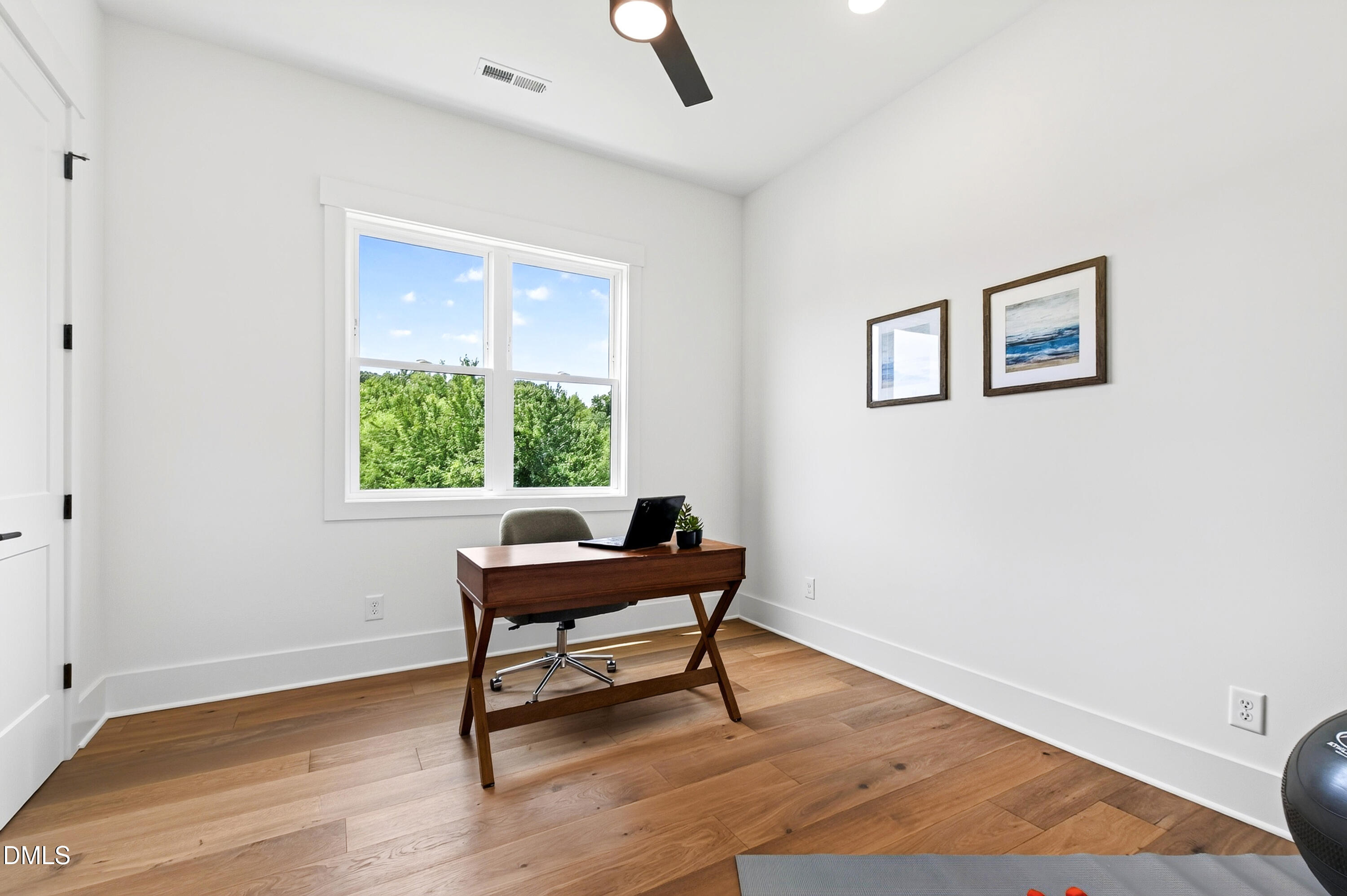 1608 Ellen Dawson Way