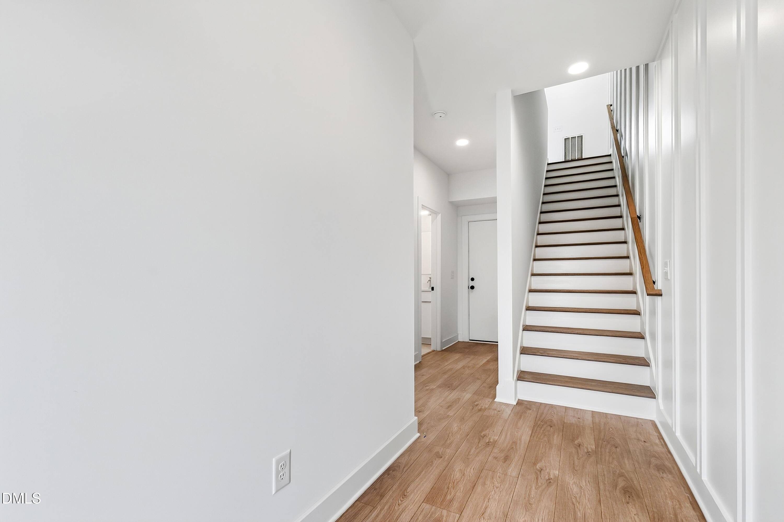 1317 Garner Road # 102