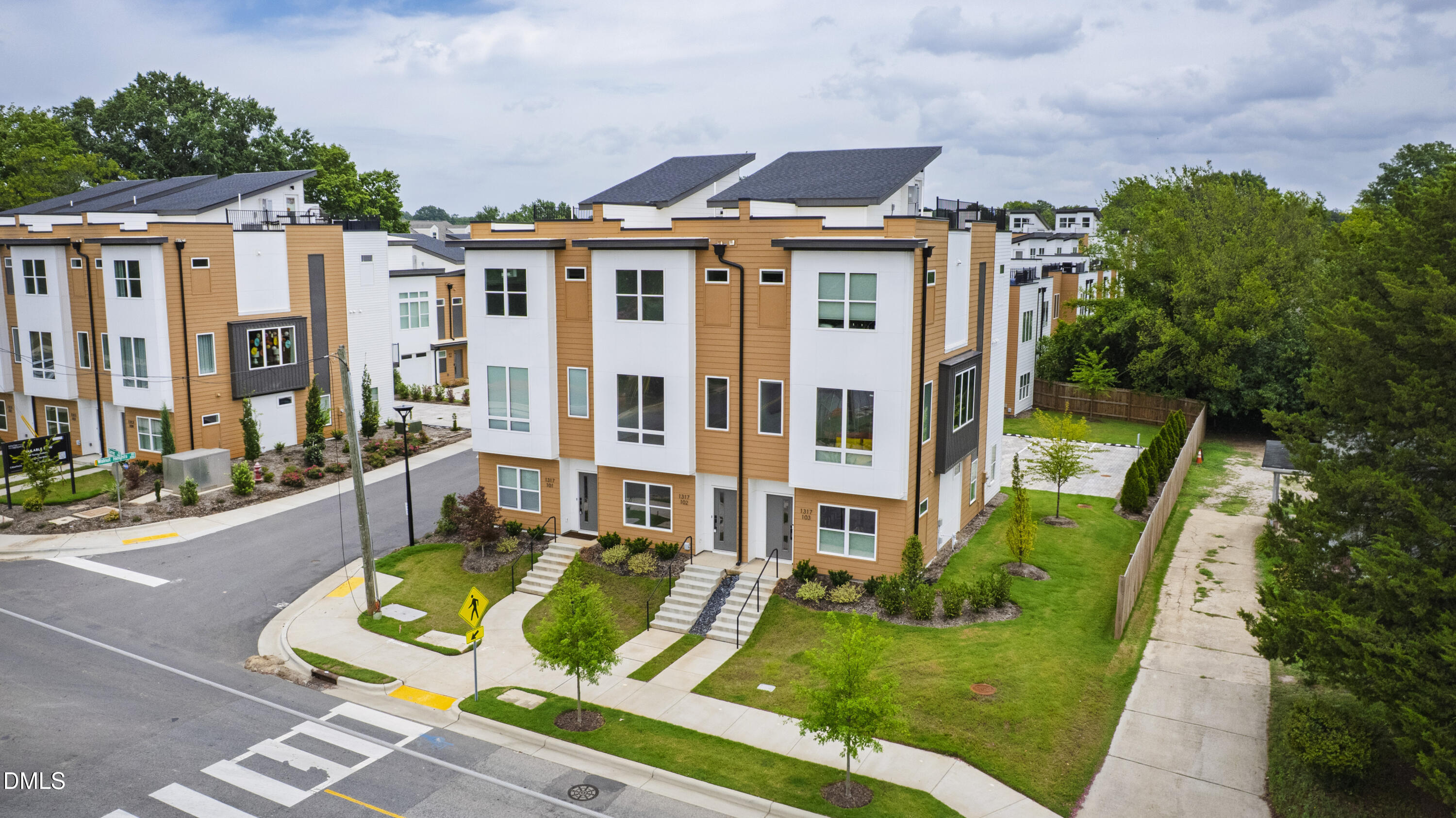 1317 Garner Road # 102