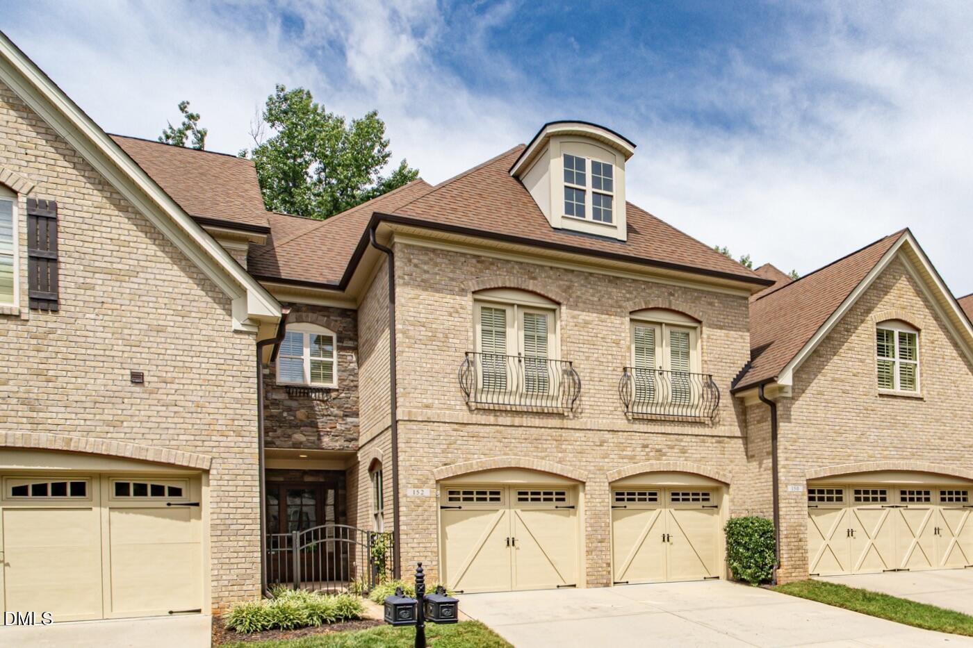 152 Arabella Court