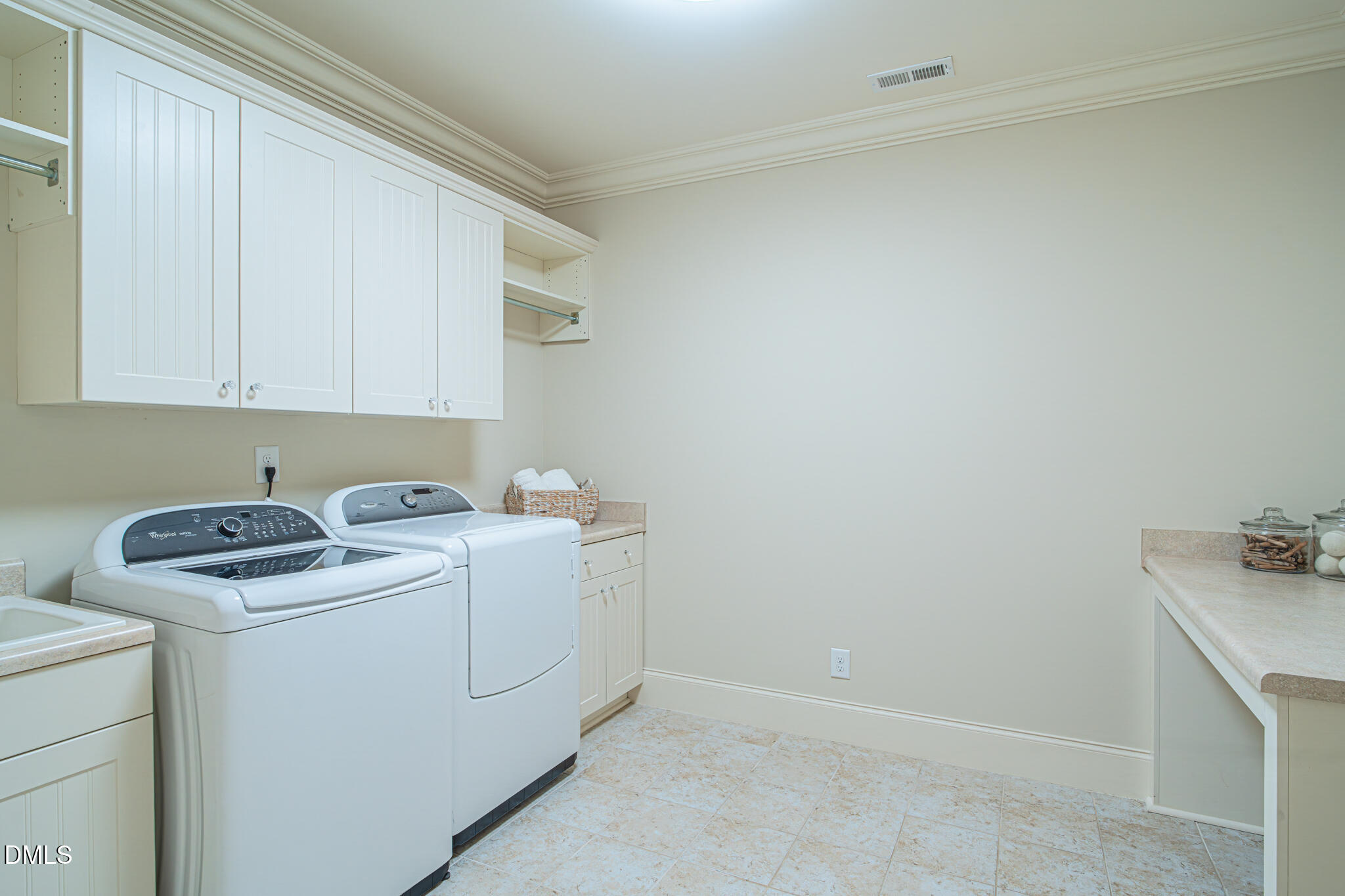 152 Arabella Court