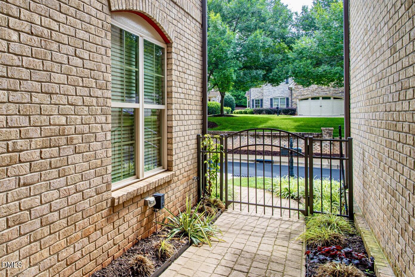 152 Arabella Court