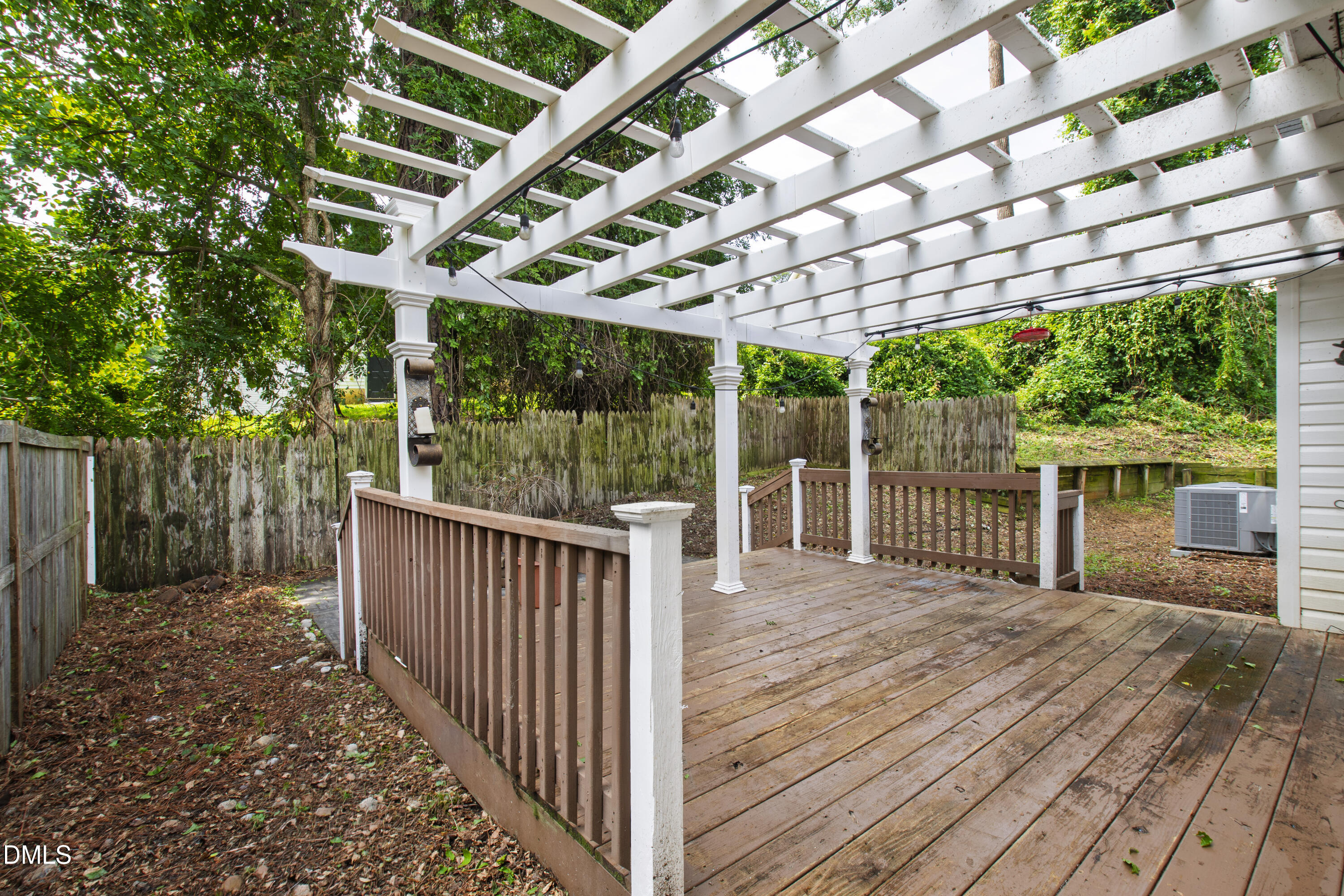 1341 Crabtree Boulevard