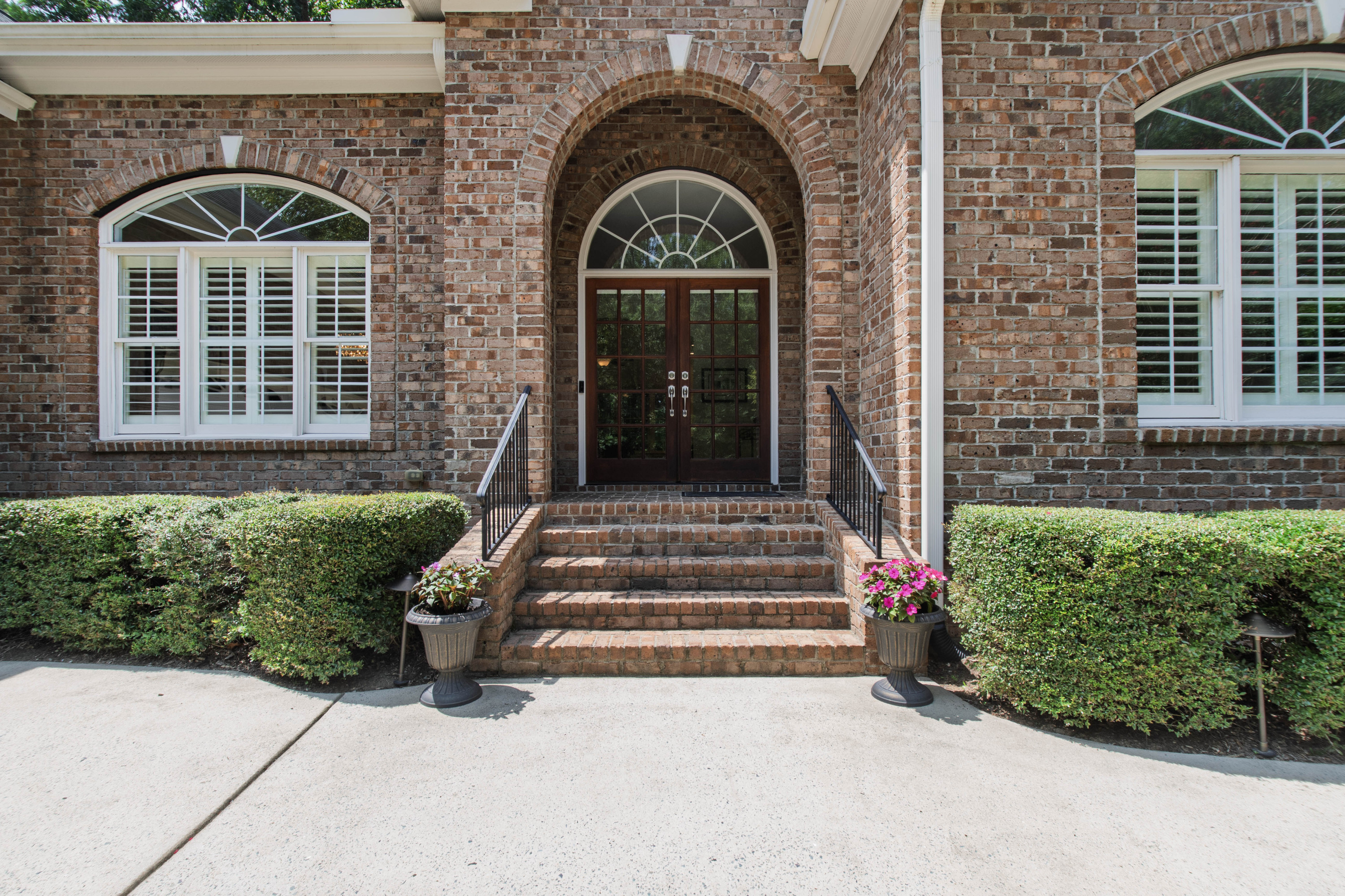 120 Swan Lake Court
