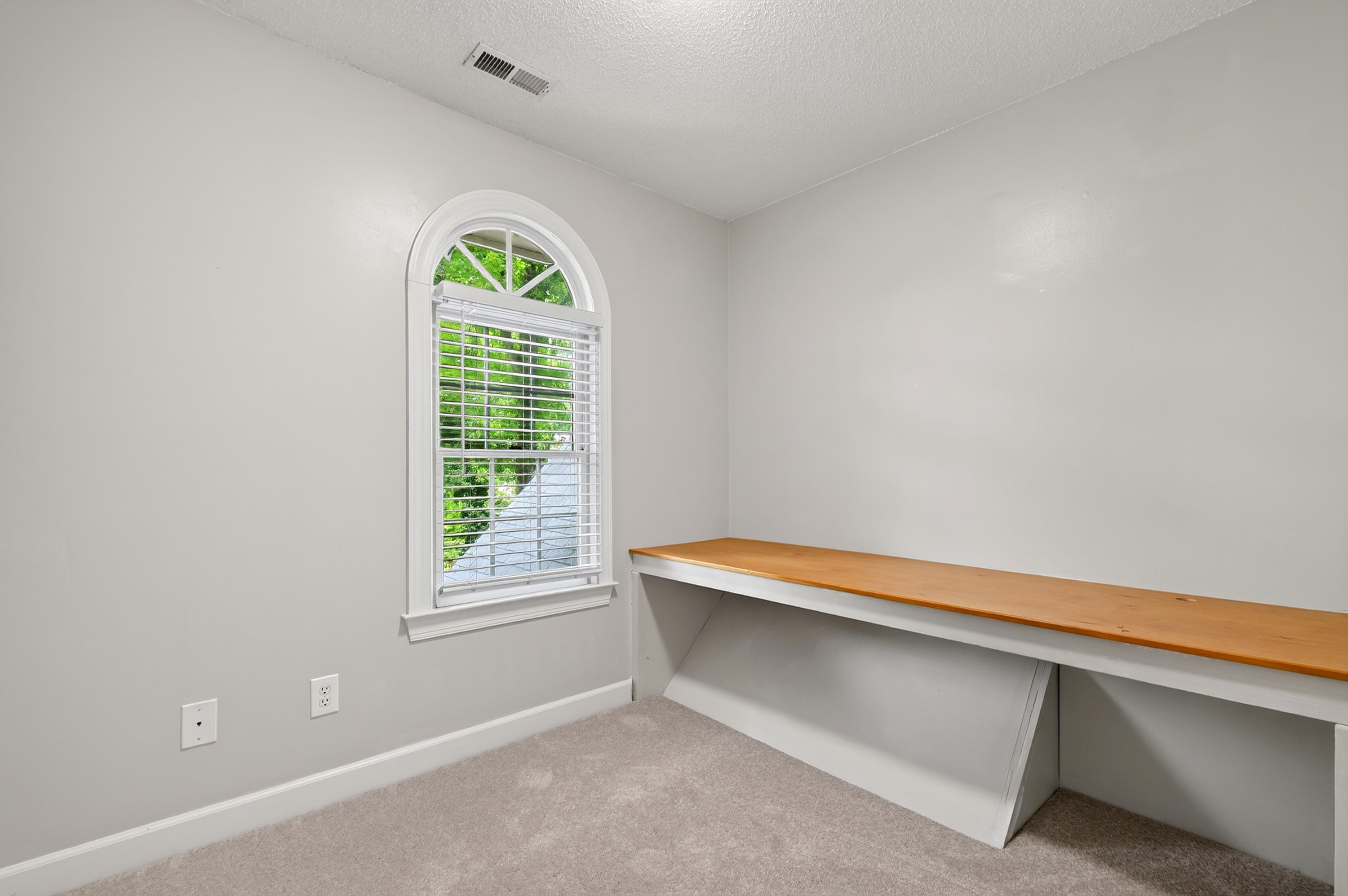 104 Acadia Court