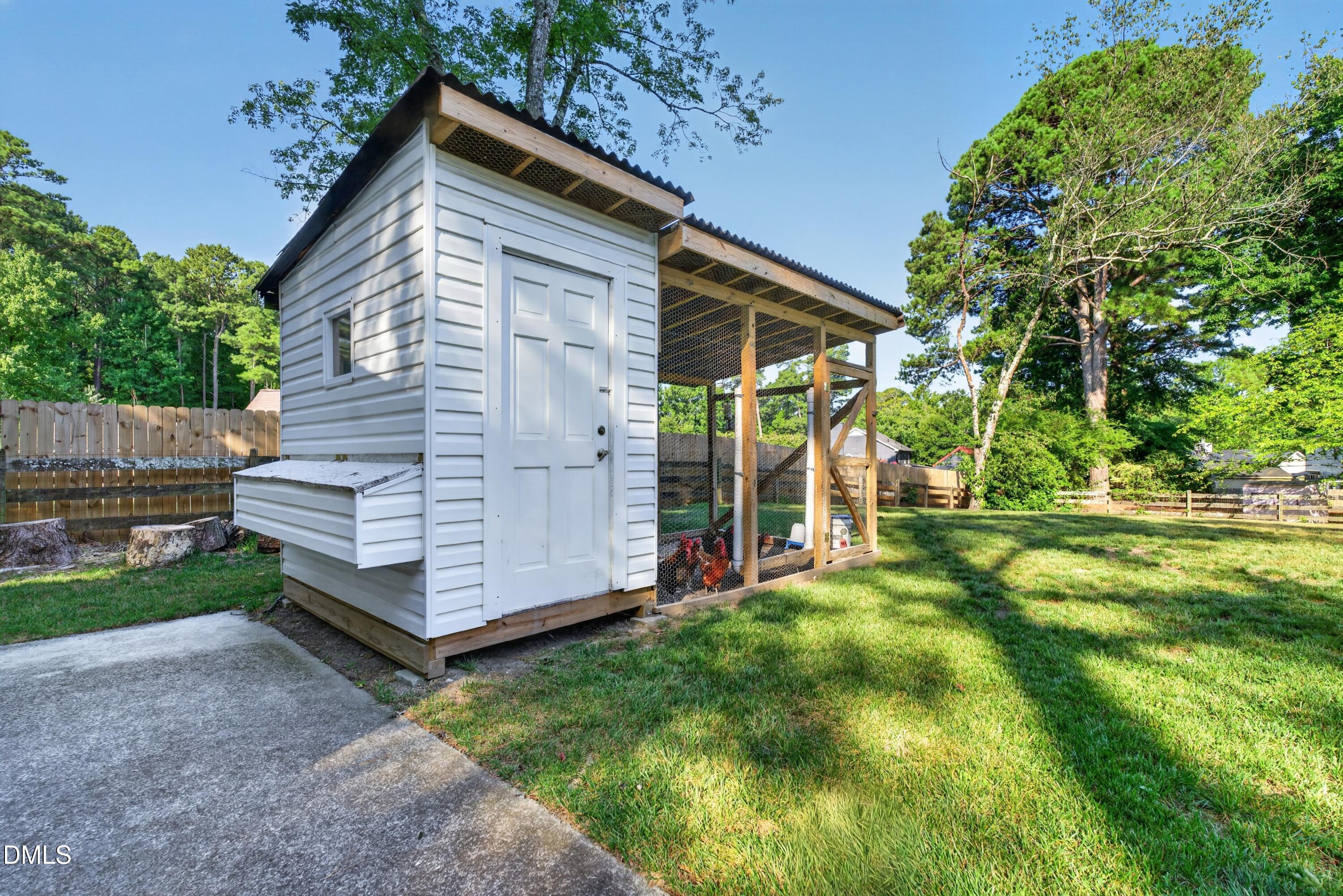 103 Pinewood Drive