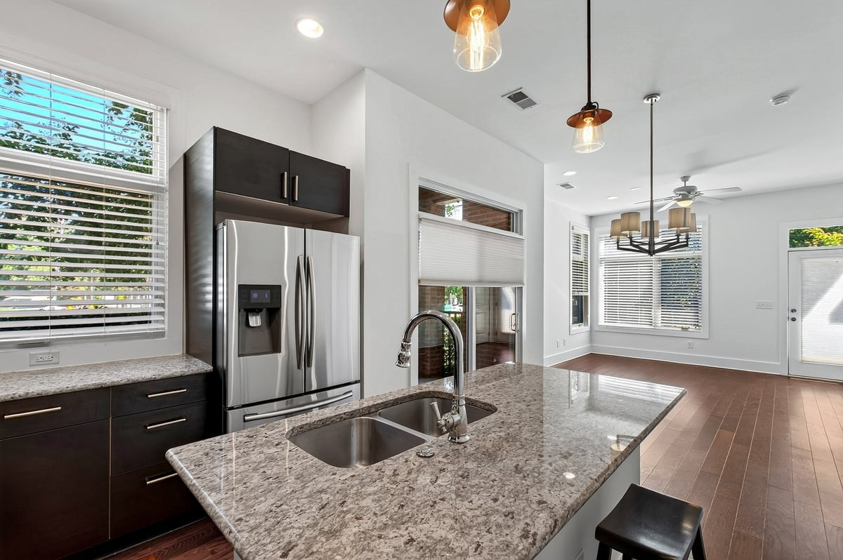 258 William Drummond Way