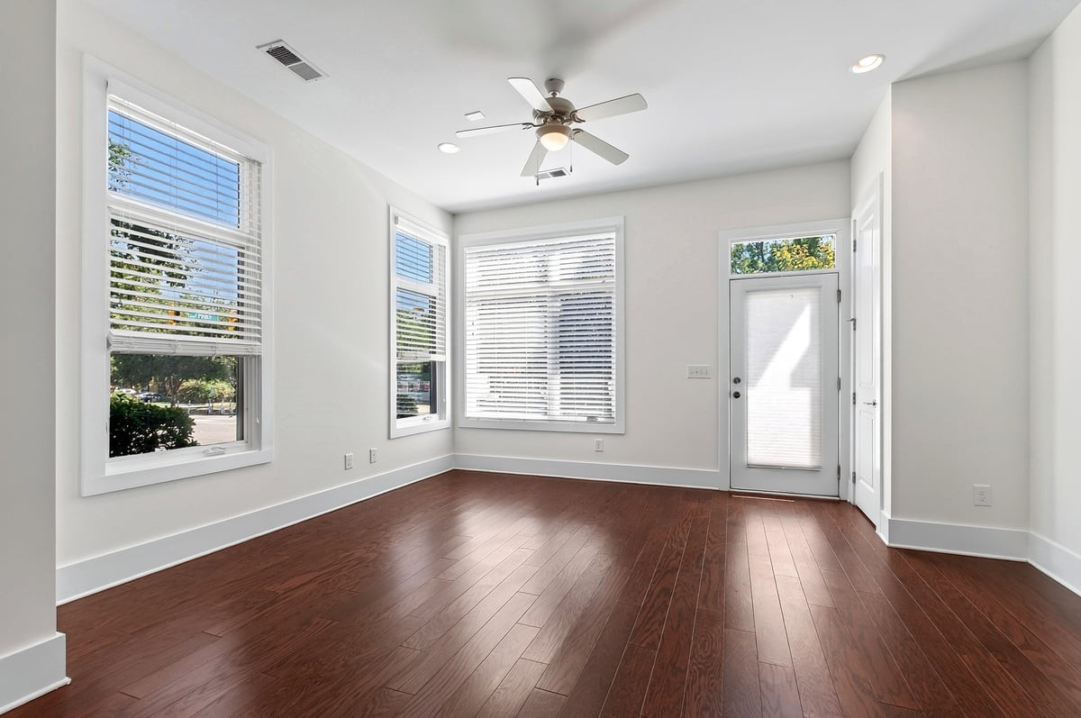 258 William Drummond Way