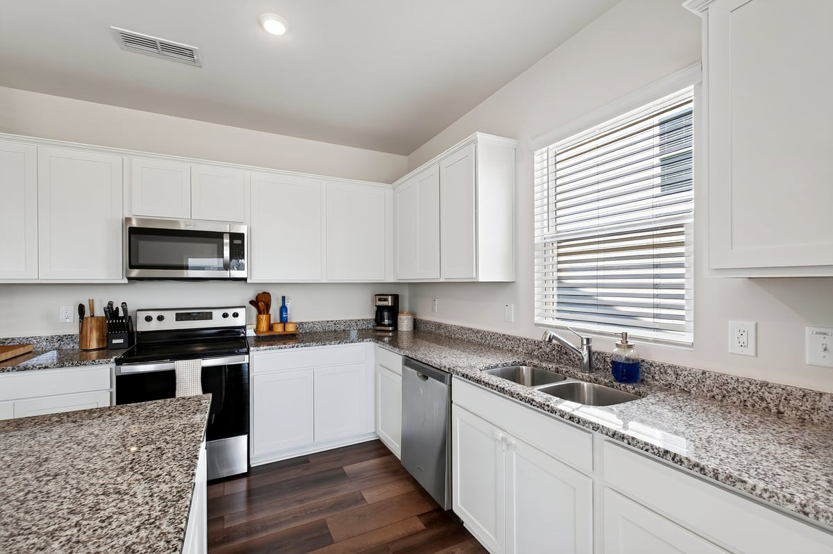 1520 Crested Iris Street