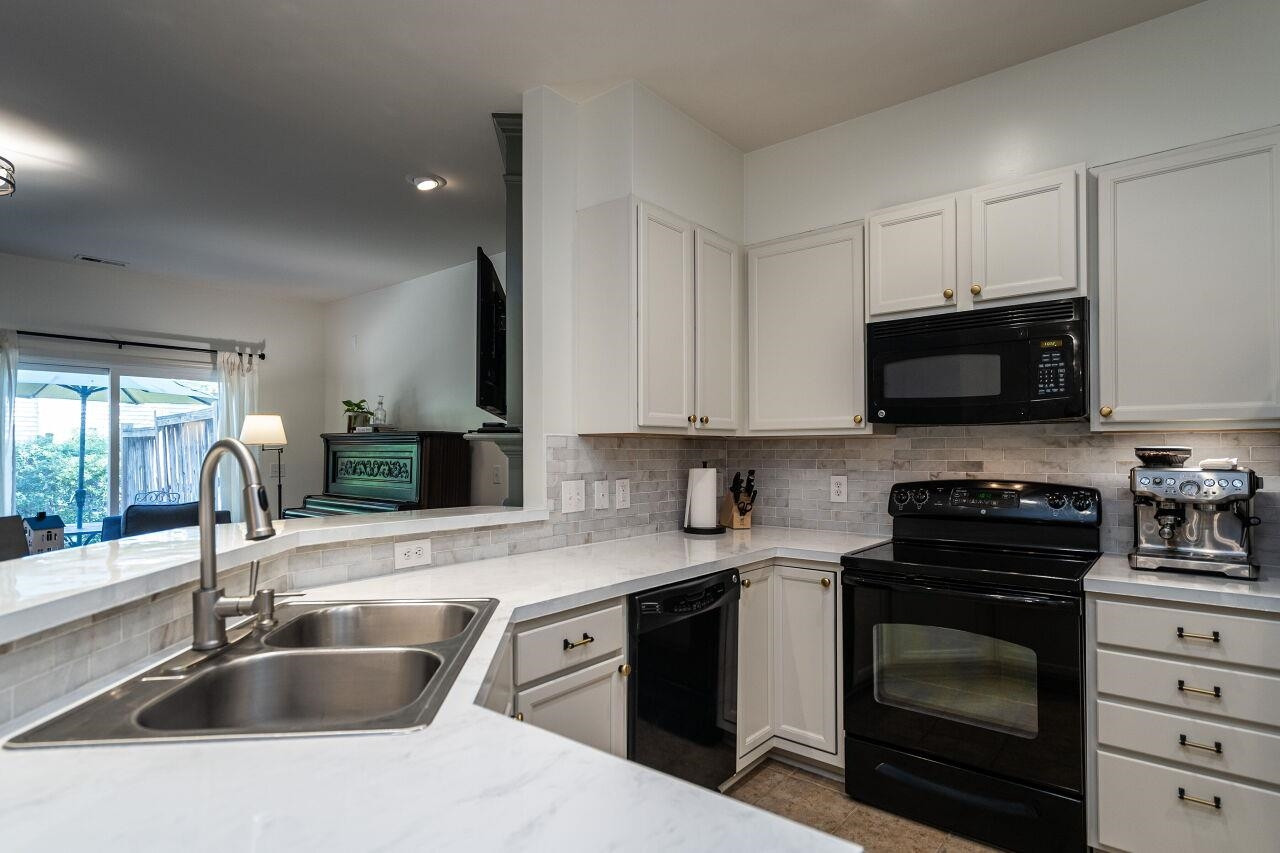 8710 Owl Roost Place