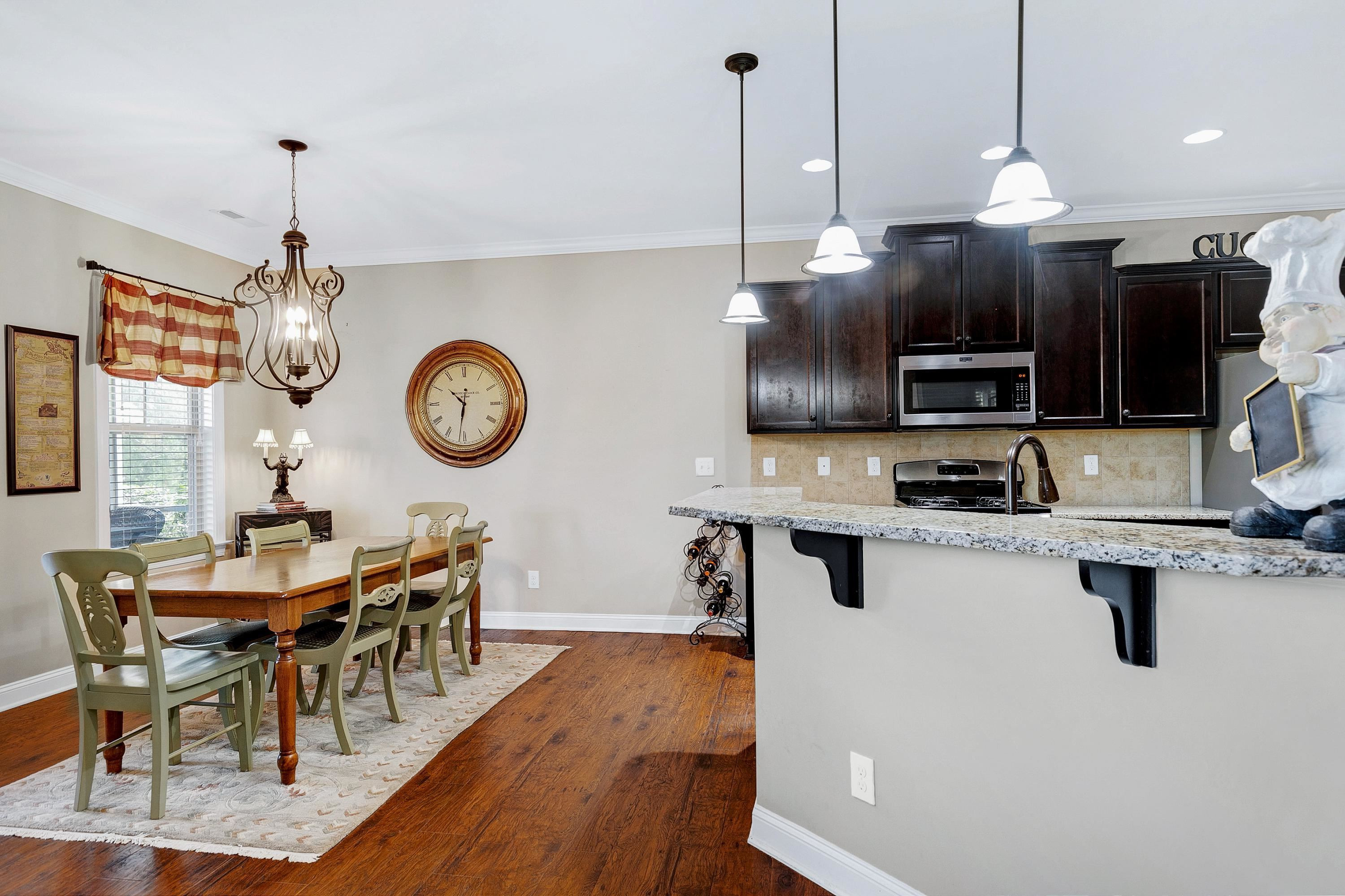 313 Country Mill Way