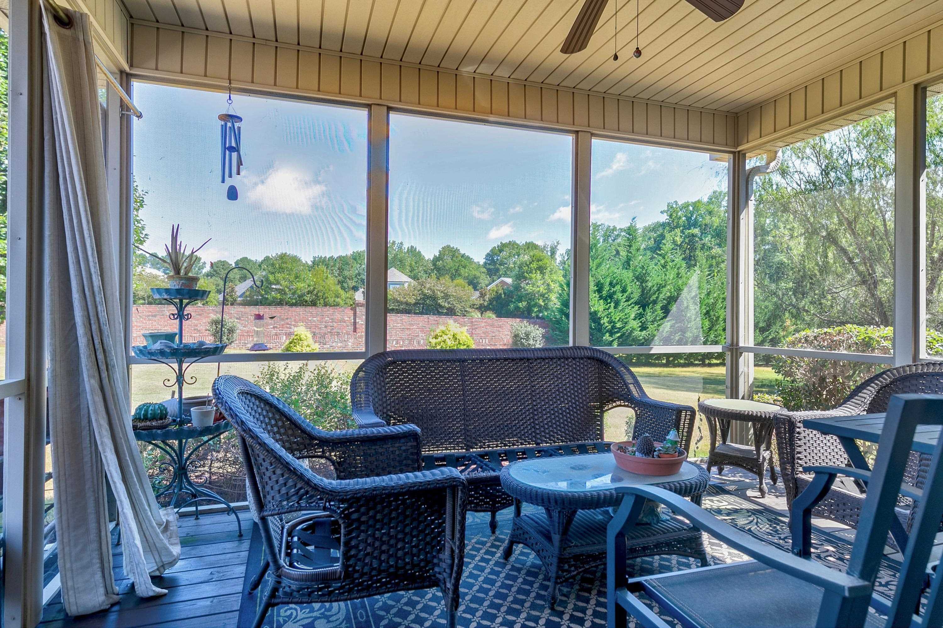 313 Country Mill Way