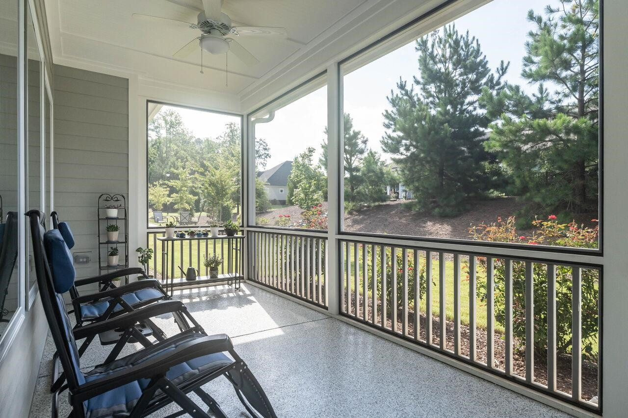 470 Abercorn Circle