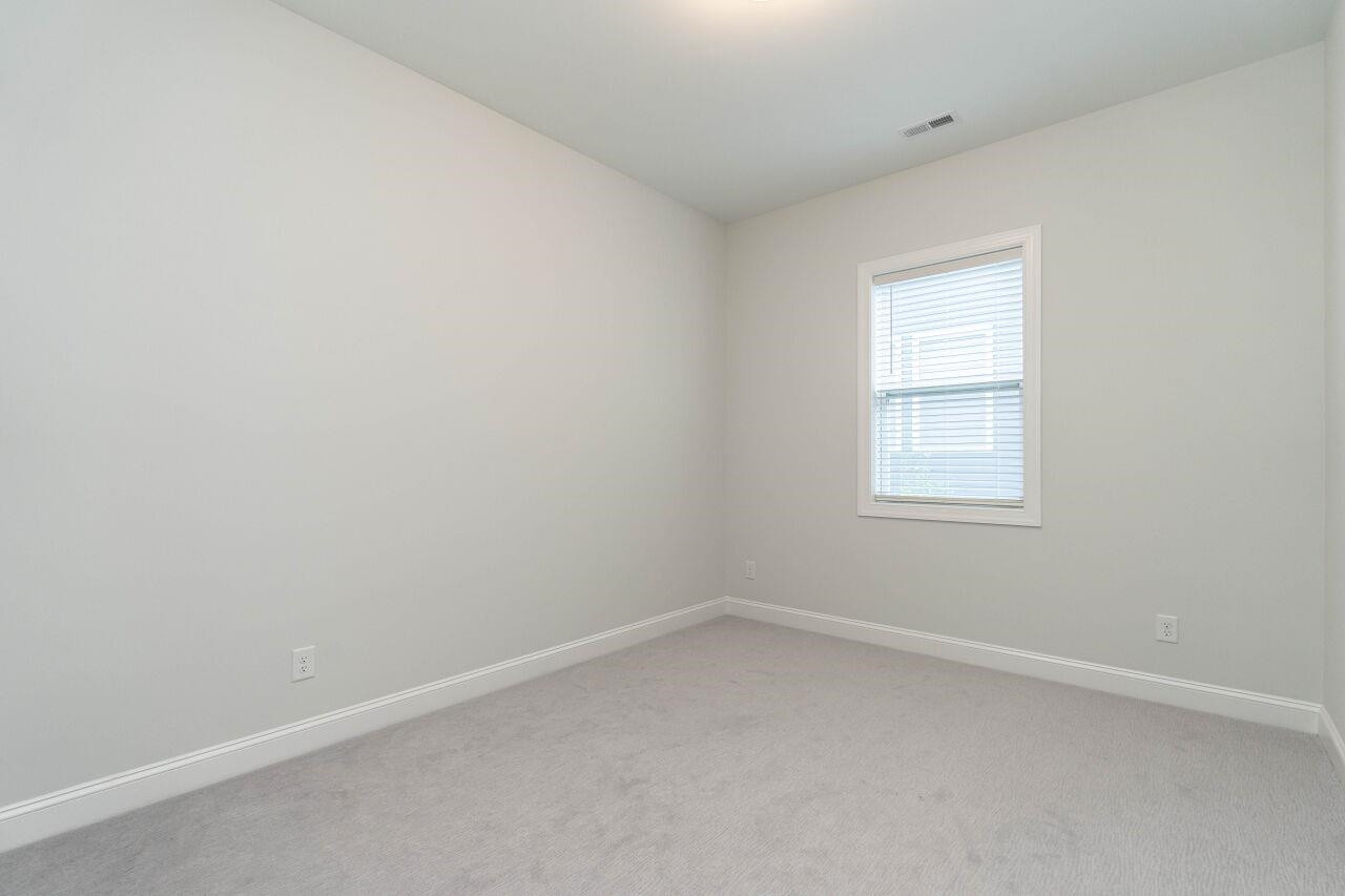 470 Abercorn Circle