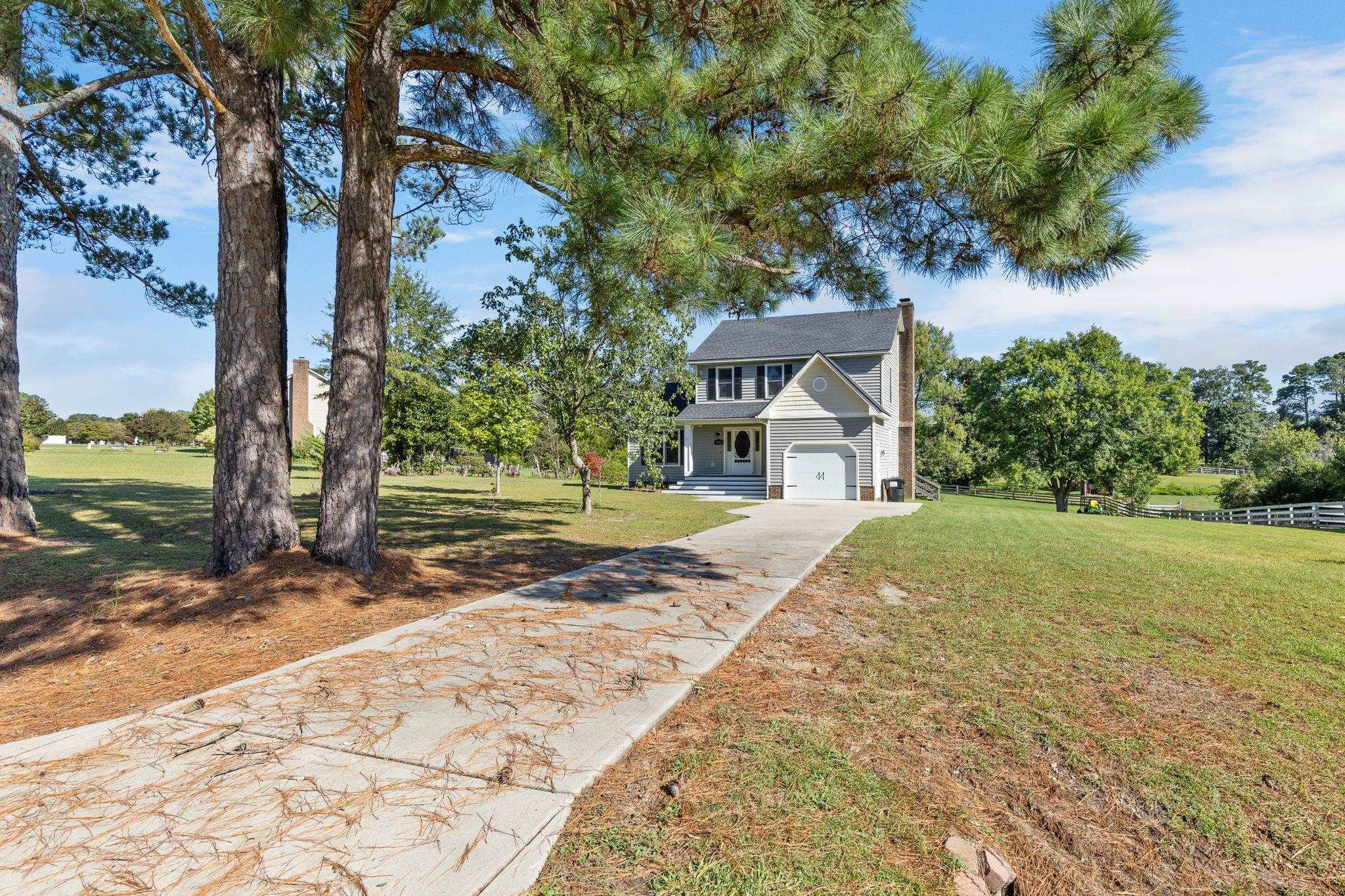 1007 Lake Path Road