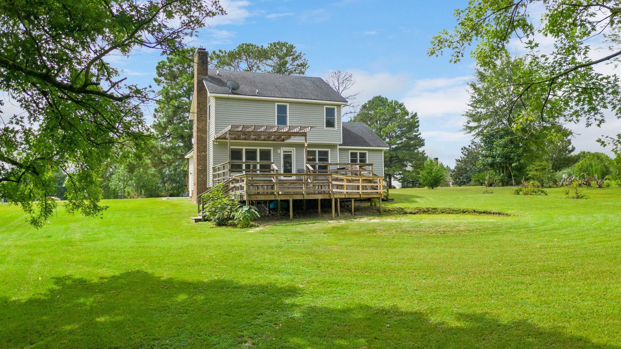 1007 Lake Path Road