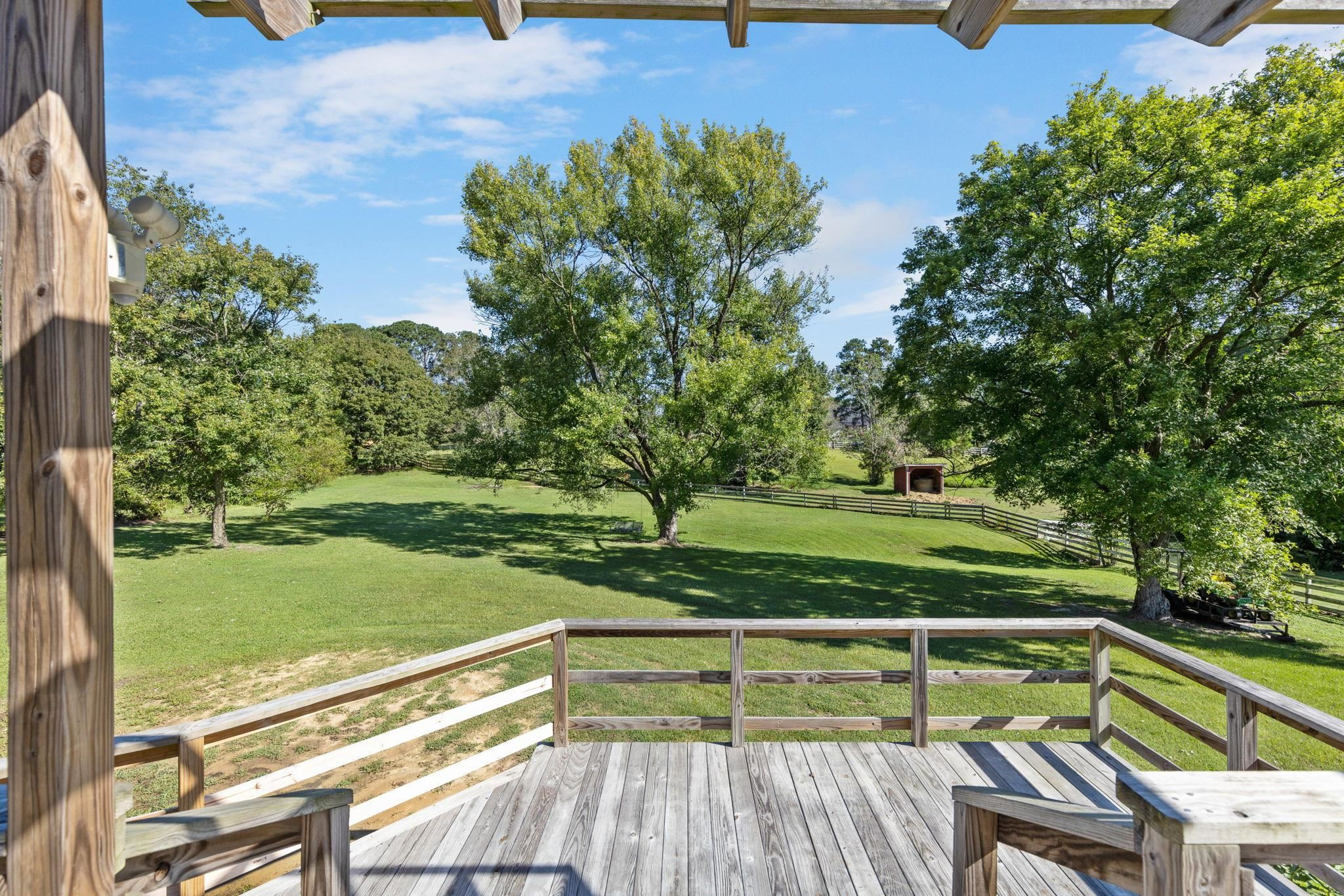 1007 Lake Path Road