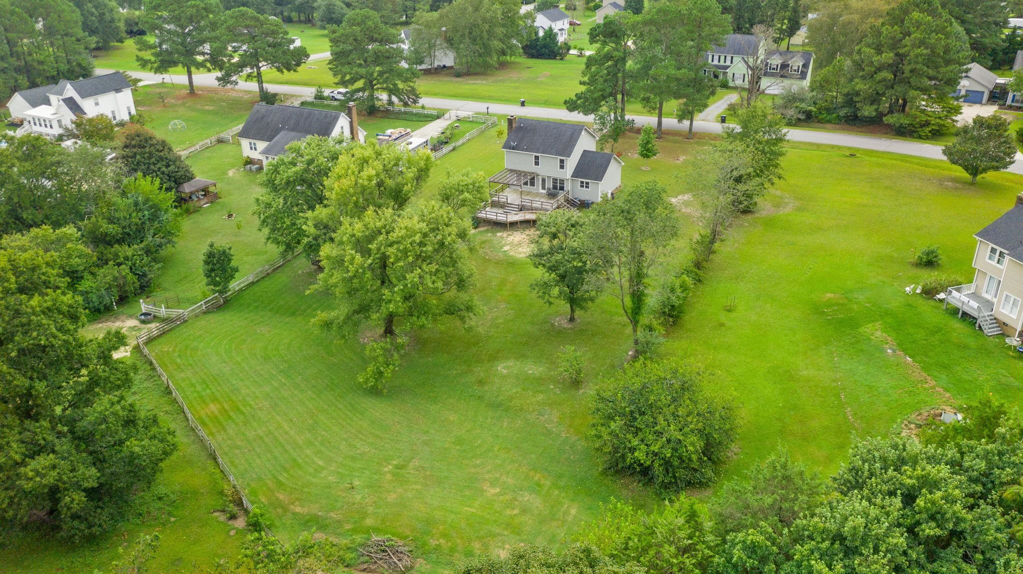 1007 Lake Path Road