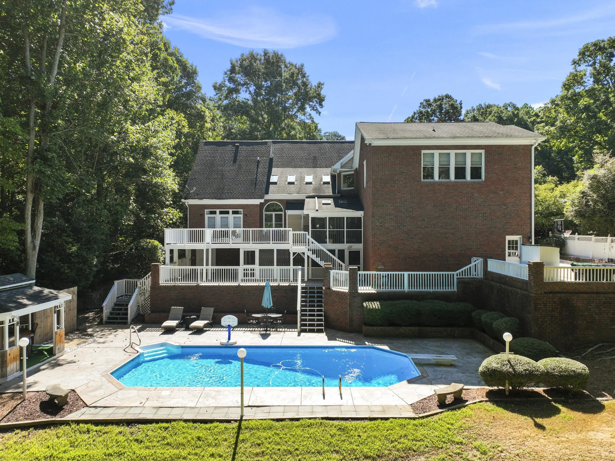 5637 Pine Drive