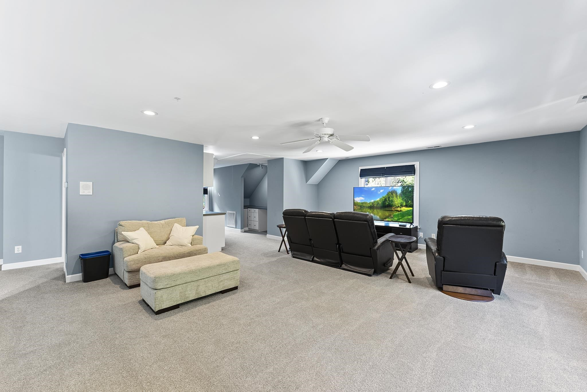 5637 Pine Drive